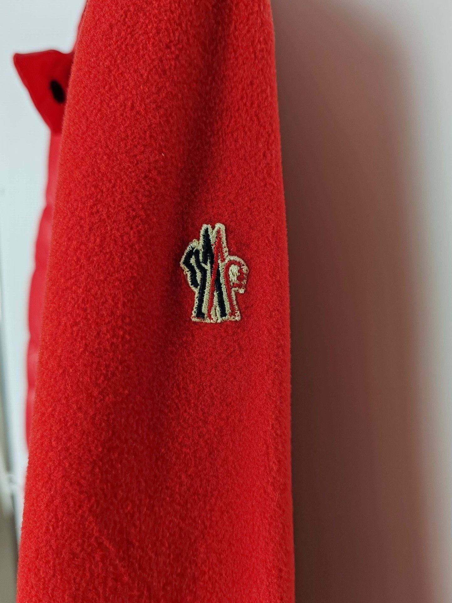 Moncler Moncler x DFS Grenoble Hybrid Jacket Size S Size S / US 4 / IT 40 - 7 Thumbnail