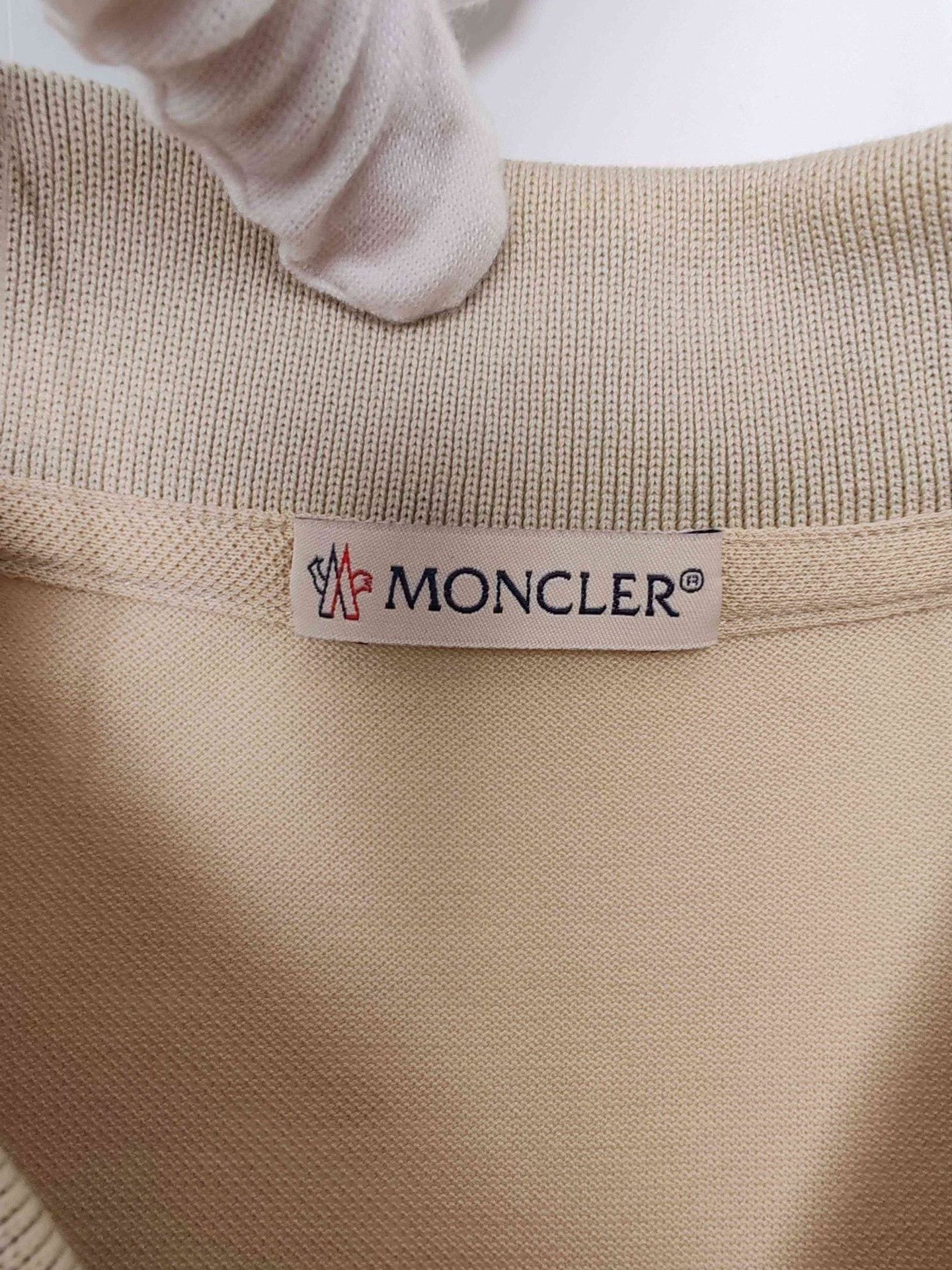 Moncler Moncler Logo Patch Polo Shirt Size XXL Size US XXL / EU 58 / 5 - 4 Thumbnail