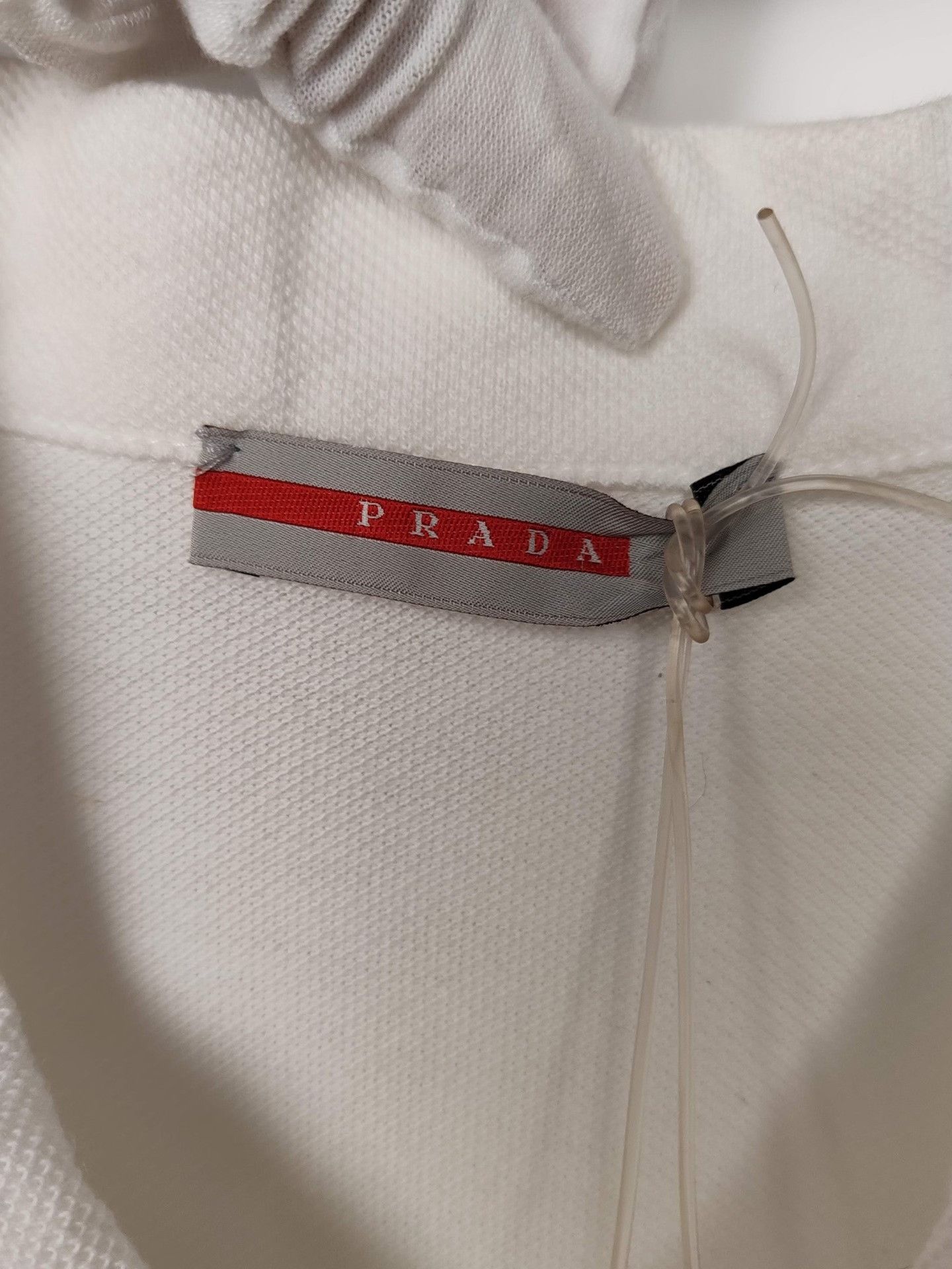 Prada Prada Logo Patch Polo Shirt Size M Size US M / EU 48-50 / 2 - 4 Thumbnail