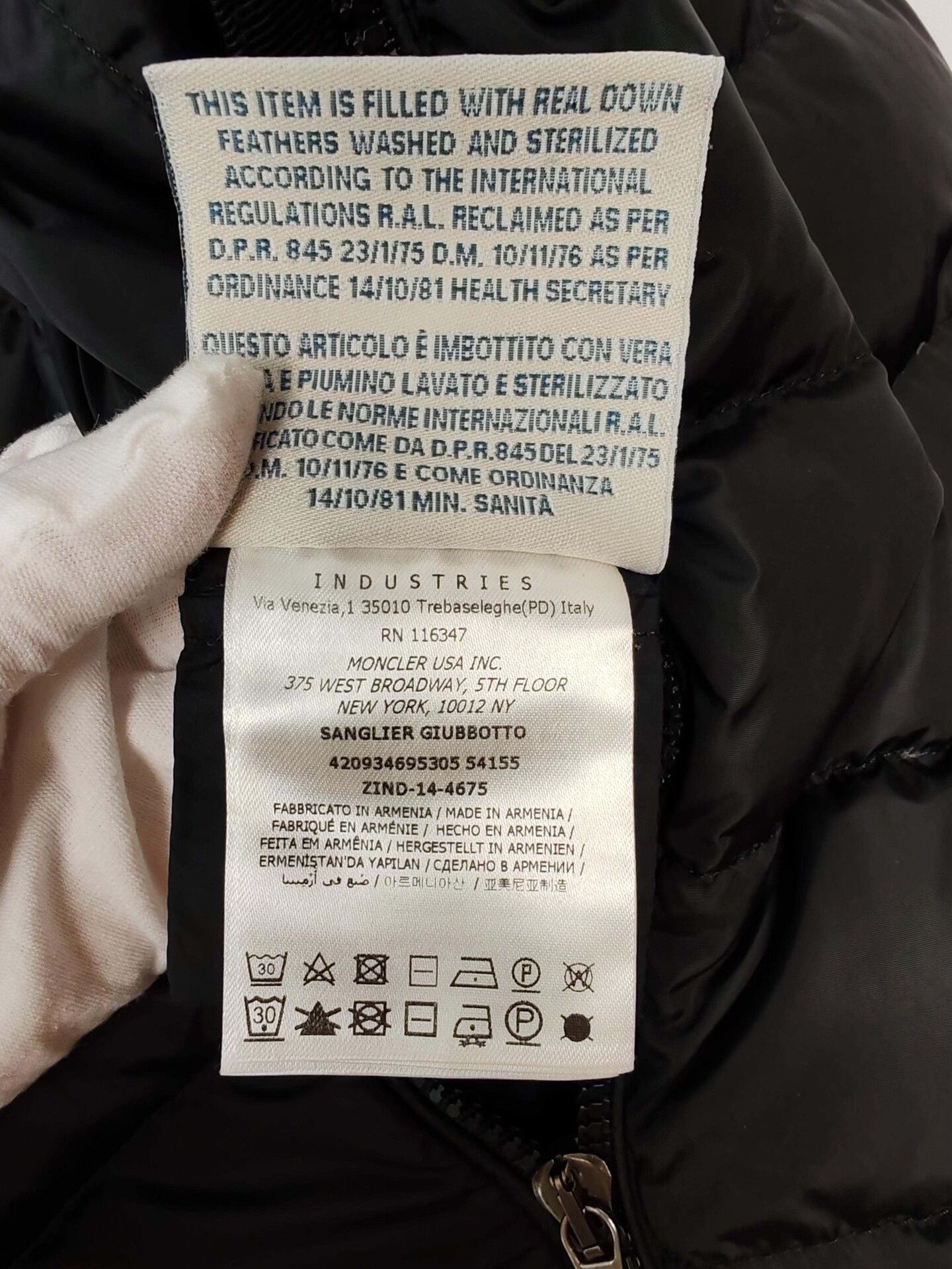 Moncler Moncler Sanglier Puffer Jacket Size 0 Size XS / US 0-2 / IT 36-38 - 9 Thumbnail