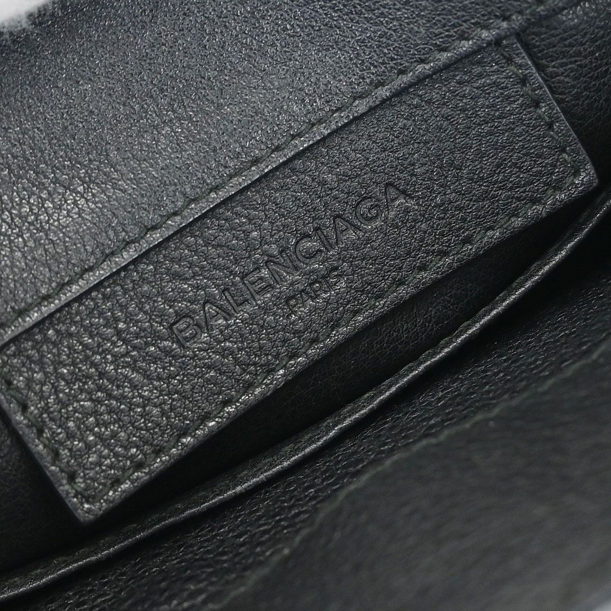 Balenciaga Balenciaga Papier A4 Classic Metallic Edge Bag Leather Size ONE SIZE - 7 Thumbnail