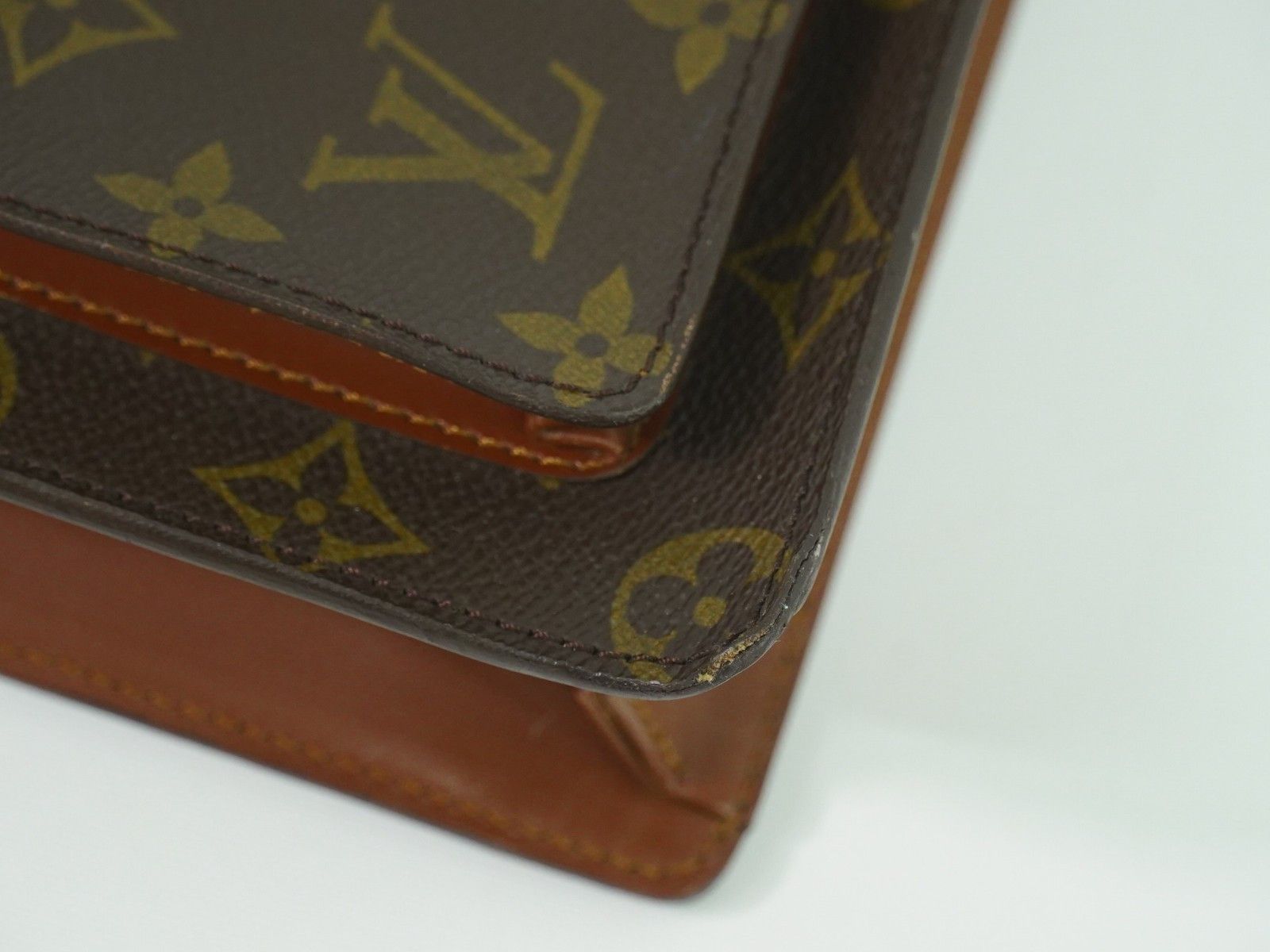 Louis Vuitton Louis Vuitton Monceau Handbag Monogram Canvas Size ONE SIZE - 8 Thumbnail