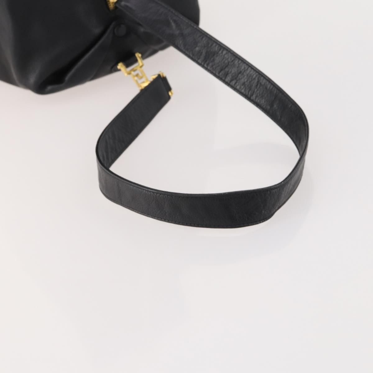 Versace Versace Vintage Shoulder Bag Leather Size ONE SIZE - 6 Thumbnail