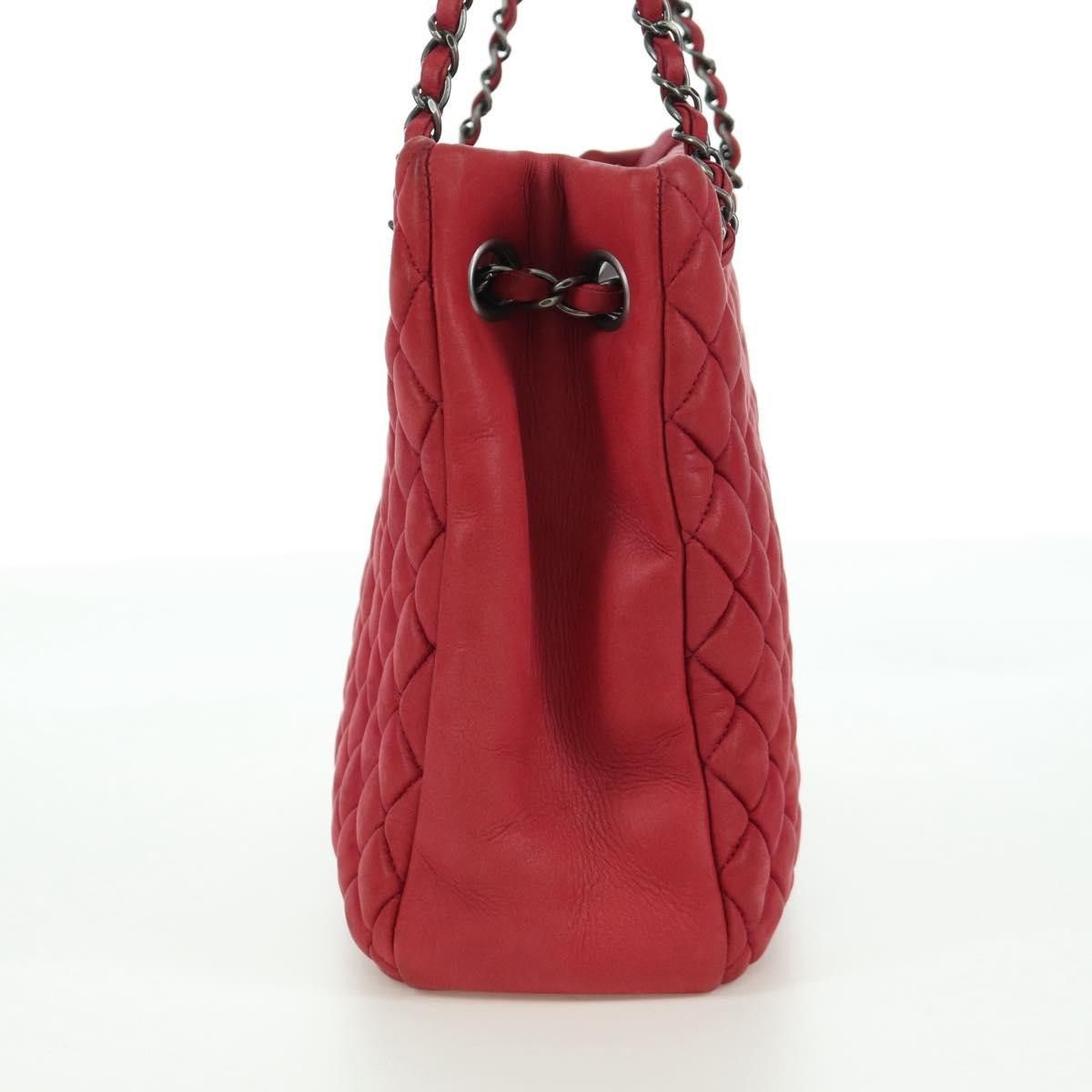 Chanel Chanel New Bubble Tote Quilted Calfskin Size ONE SIZE - 3 Thumbnail
