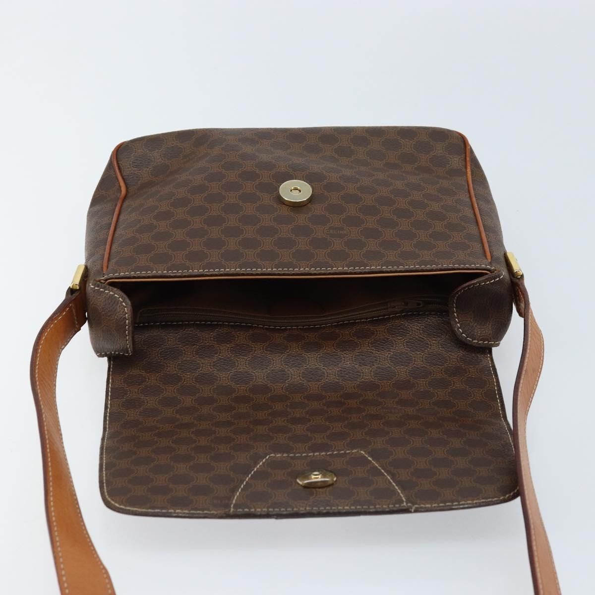 Celine Celine Vintage Macadam Circle Logo Canvas and Leather Size ONE SIZE - 17 Thumbnail
