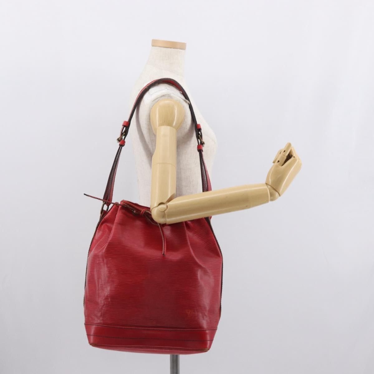 Louis Vuitton Louis Vuitton Noe Epi Leather Size ONE SIZE - 14 Thumbnail