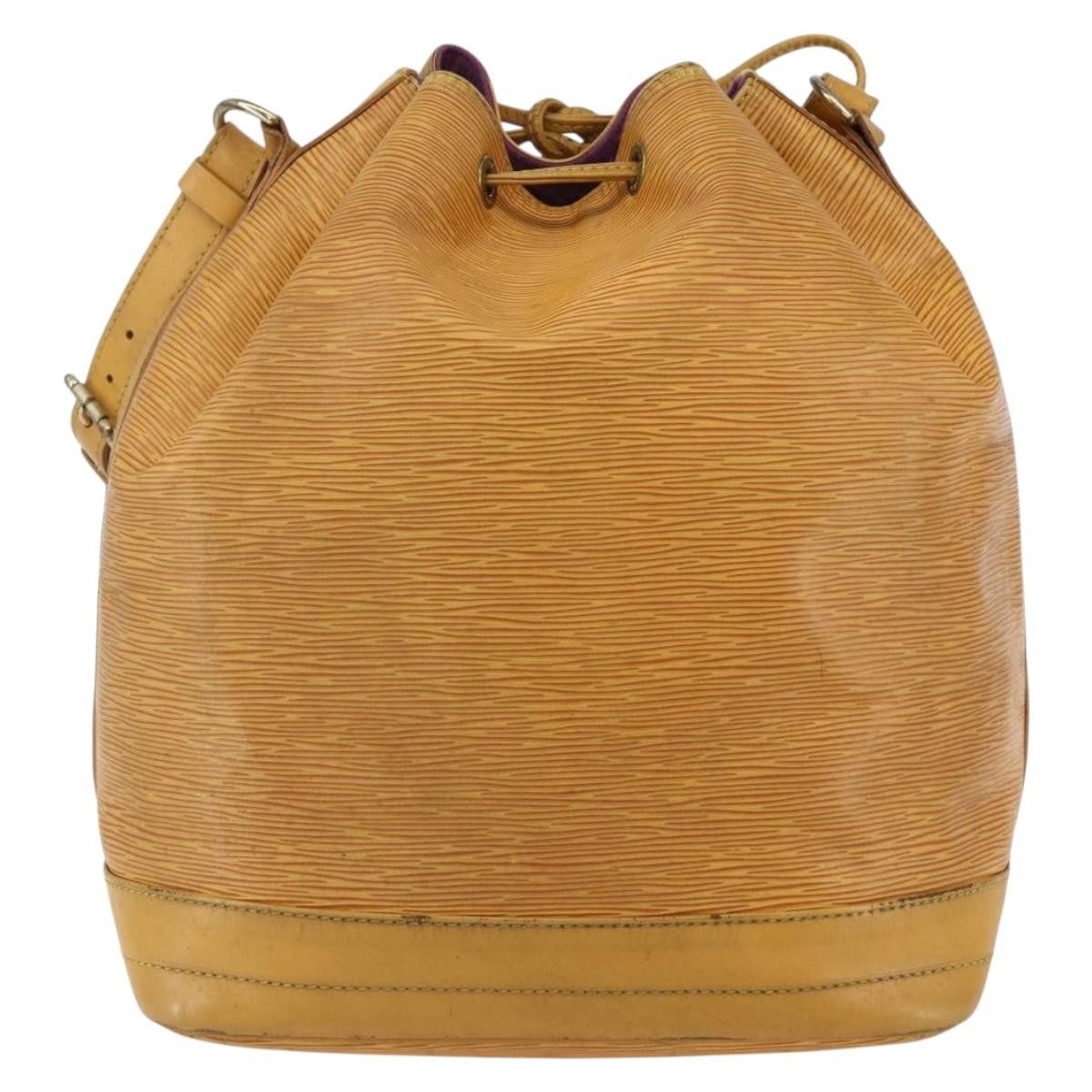 Louis Vuitton Louis Vuitton Petit Noe NM Epi Leather Size ONE SIZE - 2 Thumbnail