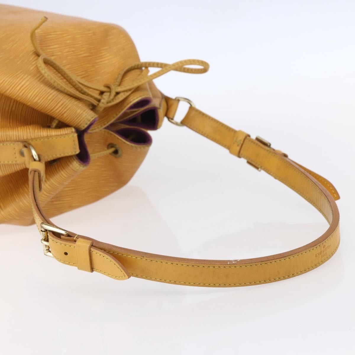 Louis Vuitton Louis Vuitton Petit Noe NM Epi Leather Size ONE SIZE - 16 Thumbnail