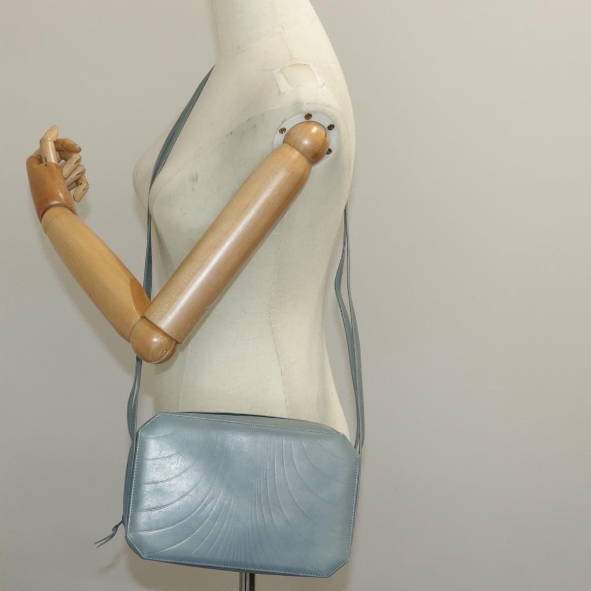 Versace Versace Vintage Shoulder Bag Leather Size ONE SIZE - 13 Thumbnail