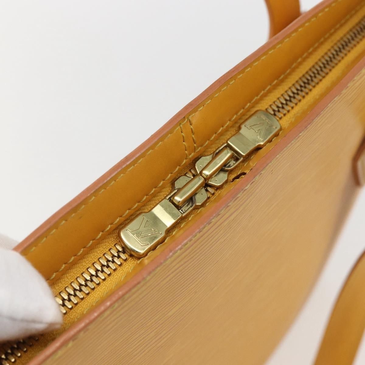 Louis Vuitton Louis Vuitton Lussac Epi Leather Size ONE SIZE - 16 Thumbnail