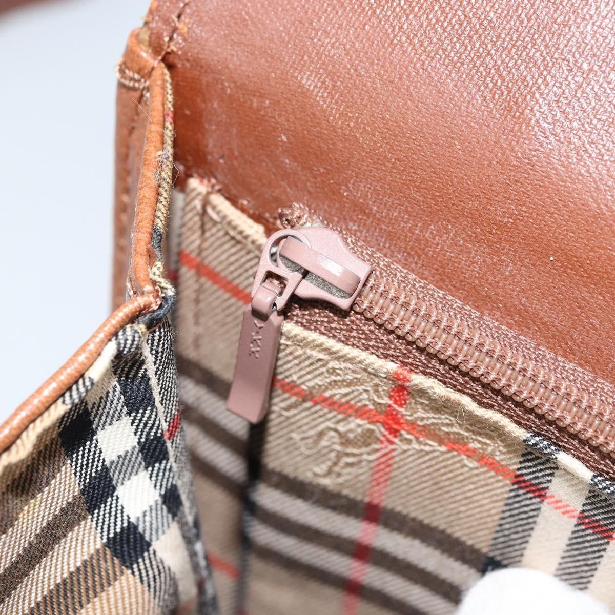 Burberry Burberry Flap Shoulder Bag Leather Size ONE SIZE - 11 Thumbnail