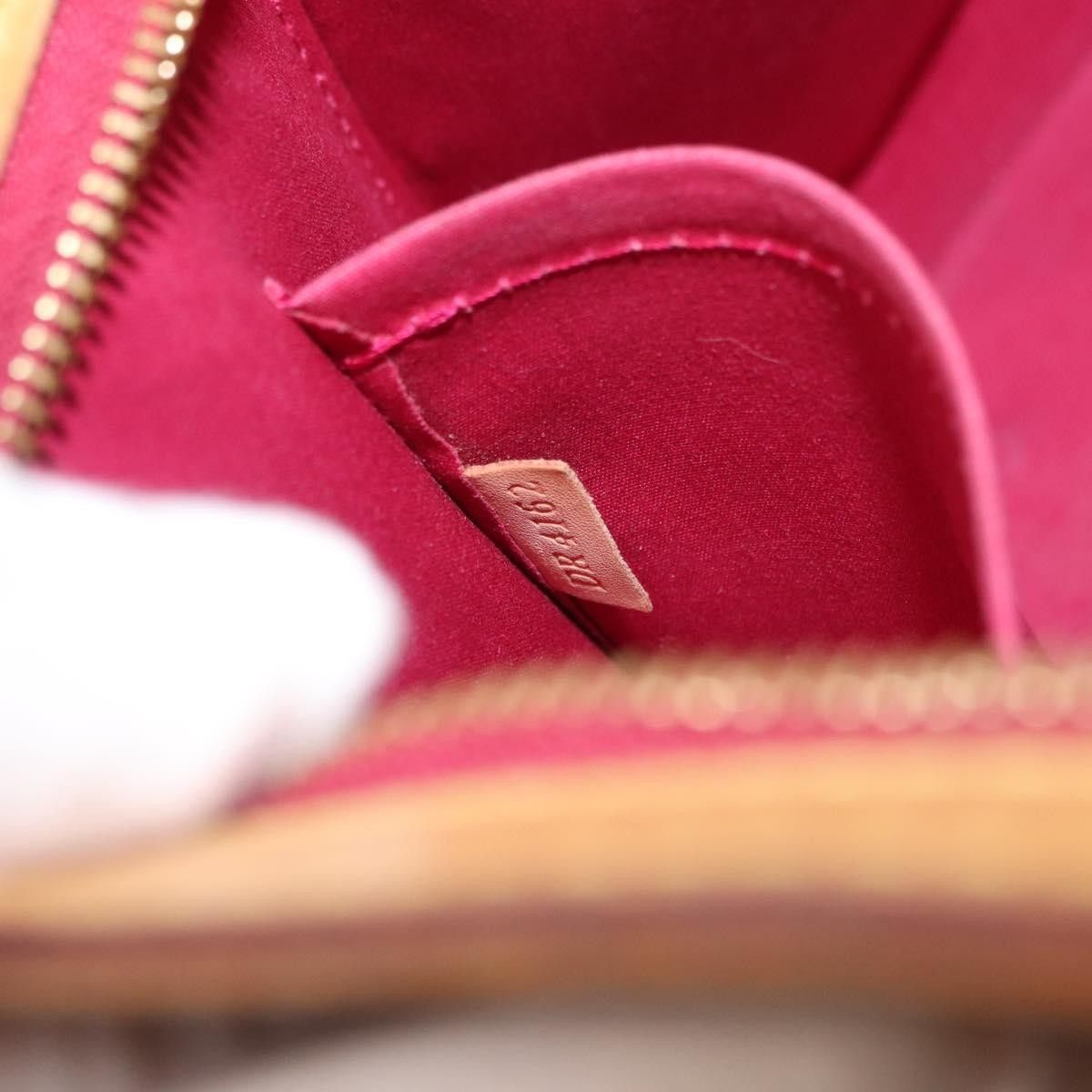 Louis Vuitton Louis Vuitton Brea Handbag Monogram Vernis Size ONE SIZE - 7 Thumbnail