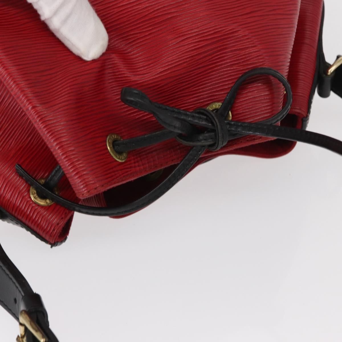 Louis Vuitton Louis Vuitton Bicolor Petit Noe Epi Leather Size ONE SIZE - 13 Thumbnail