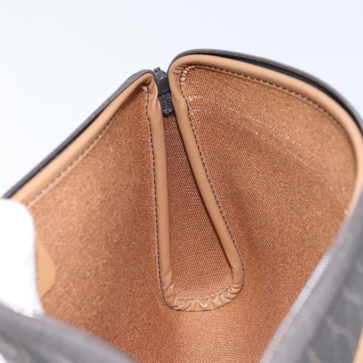 Dior Christian Dior Vintage Honeycomb Zip Pouch Canvas and Leather Size ONE SIZE - 17 Thumbnail