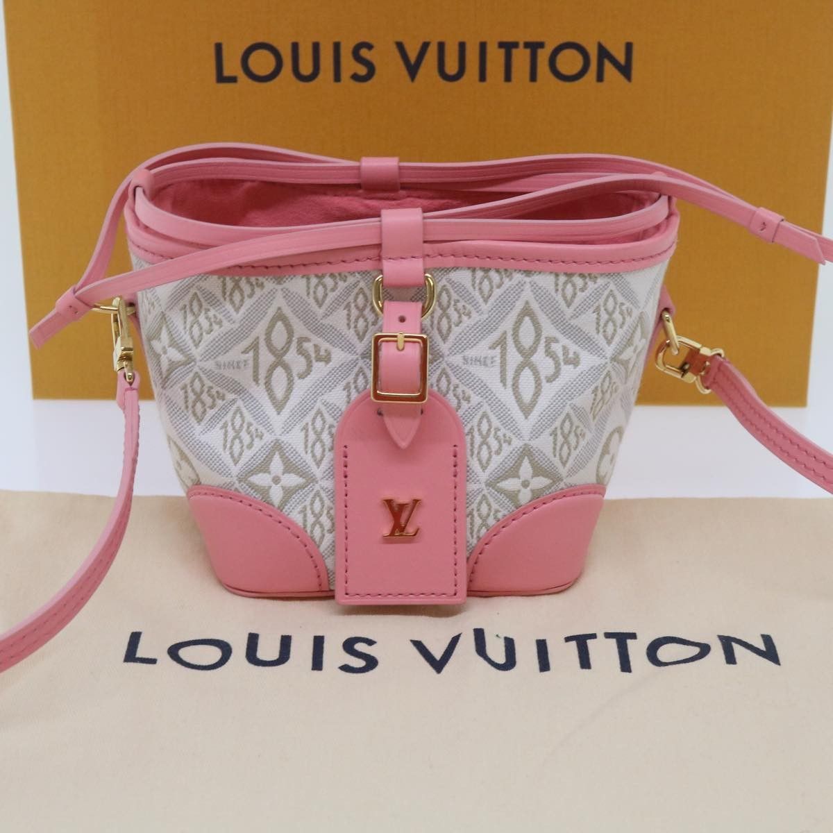 Louis Vuitton Louis Vuitton Noe Purse Size ONE SIZE - 14 Thumbnail