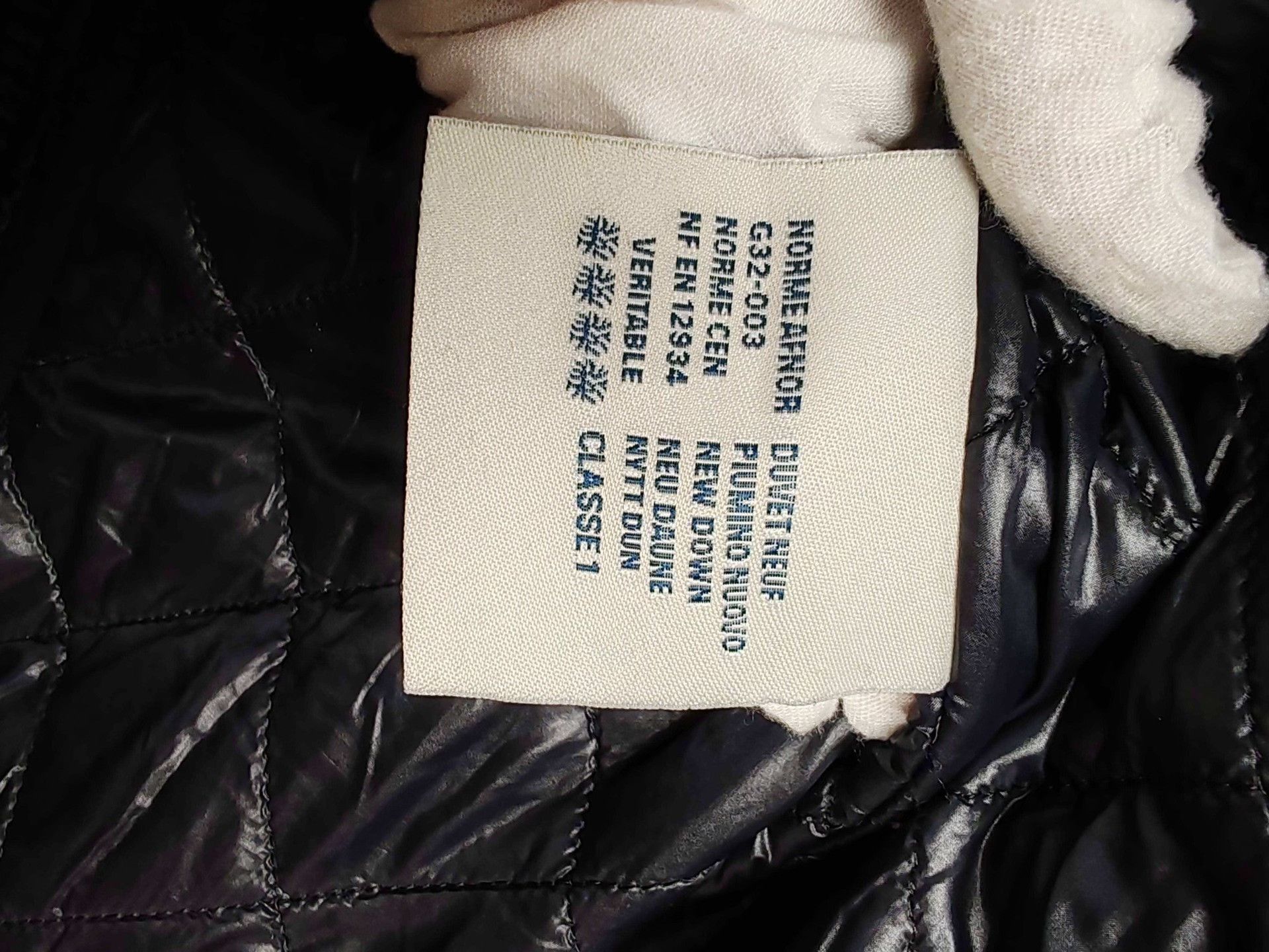 Moncler Moncler Logo Patch Puffer Jacket Size M Size US M / EU 48-50 / 2 - 6 Thumbnail