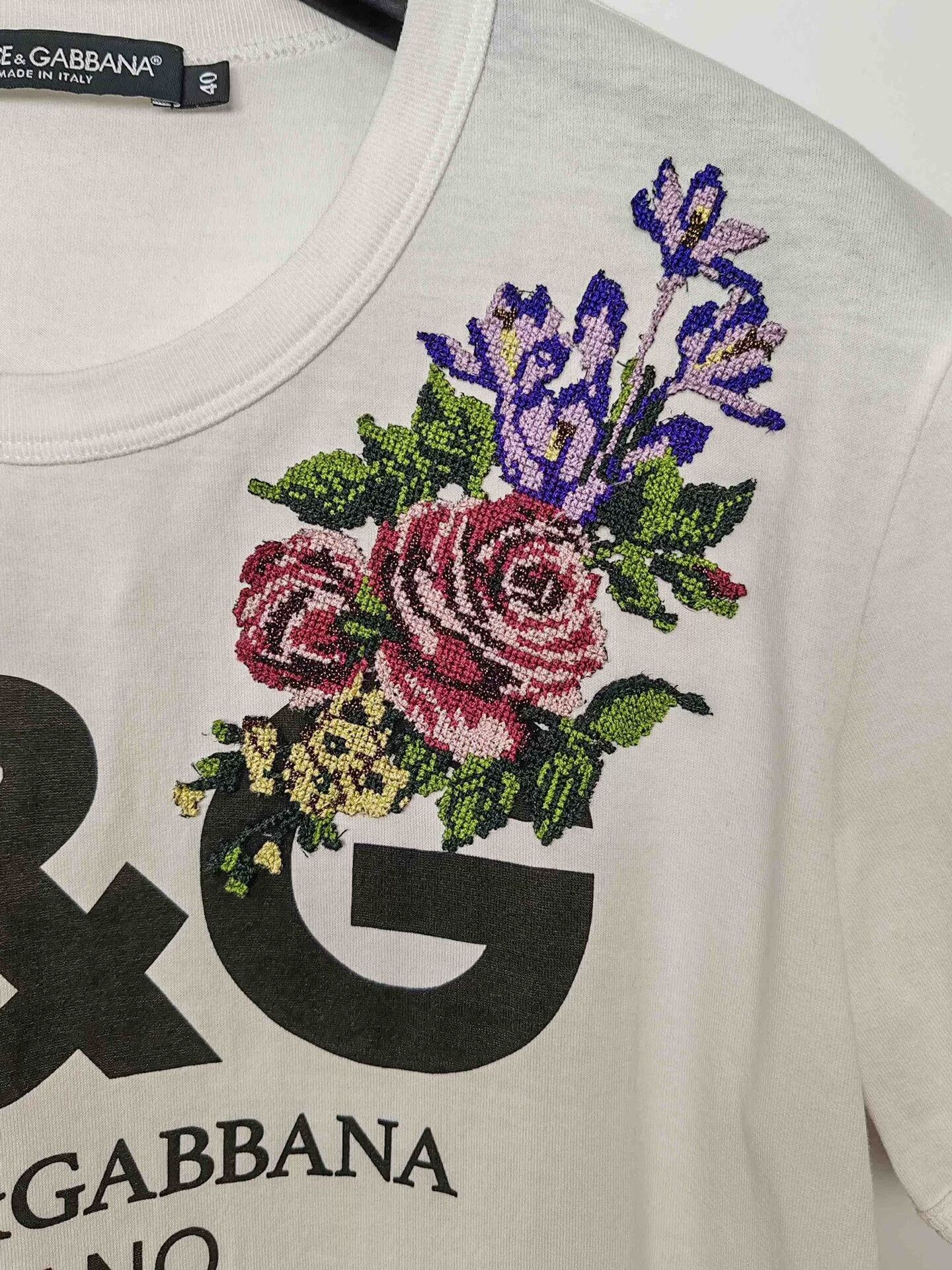 Dolce & Gabbana Dolce & Gabbana Floral Embroidery T-Shirt Size 40 Size S / US 4 / IT 40 - 5 Thumbnail