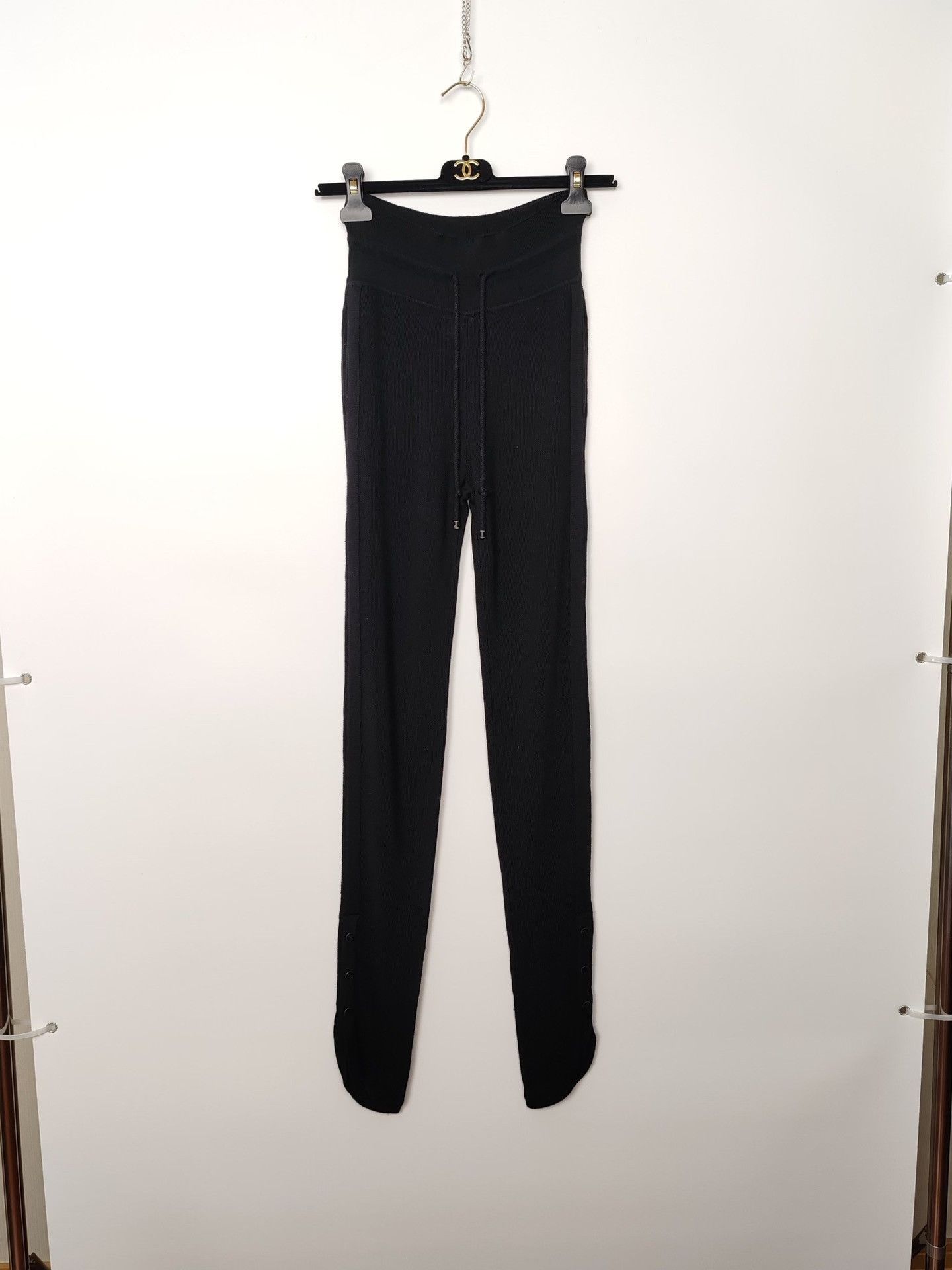 Chanel Chanel Knit Logo Button Pants Size 34 Size 25" / US 0 / IT 36 - 2 Thumbnail