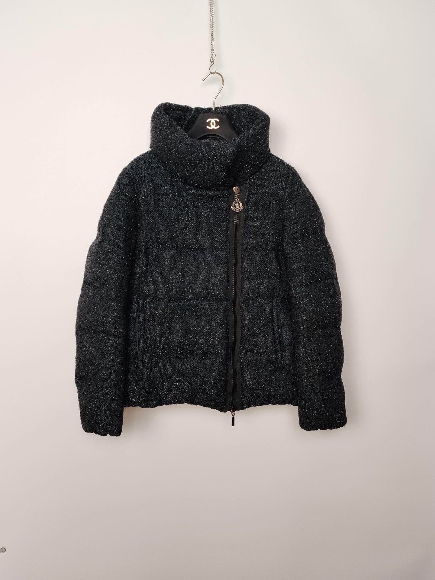 Moncler Moncler Starry Wool Quilted Down Jacket Size 2 Size M / US 6-8 / IT 42-44 - 2 Thumbnail