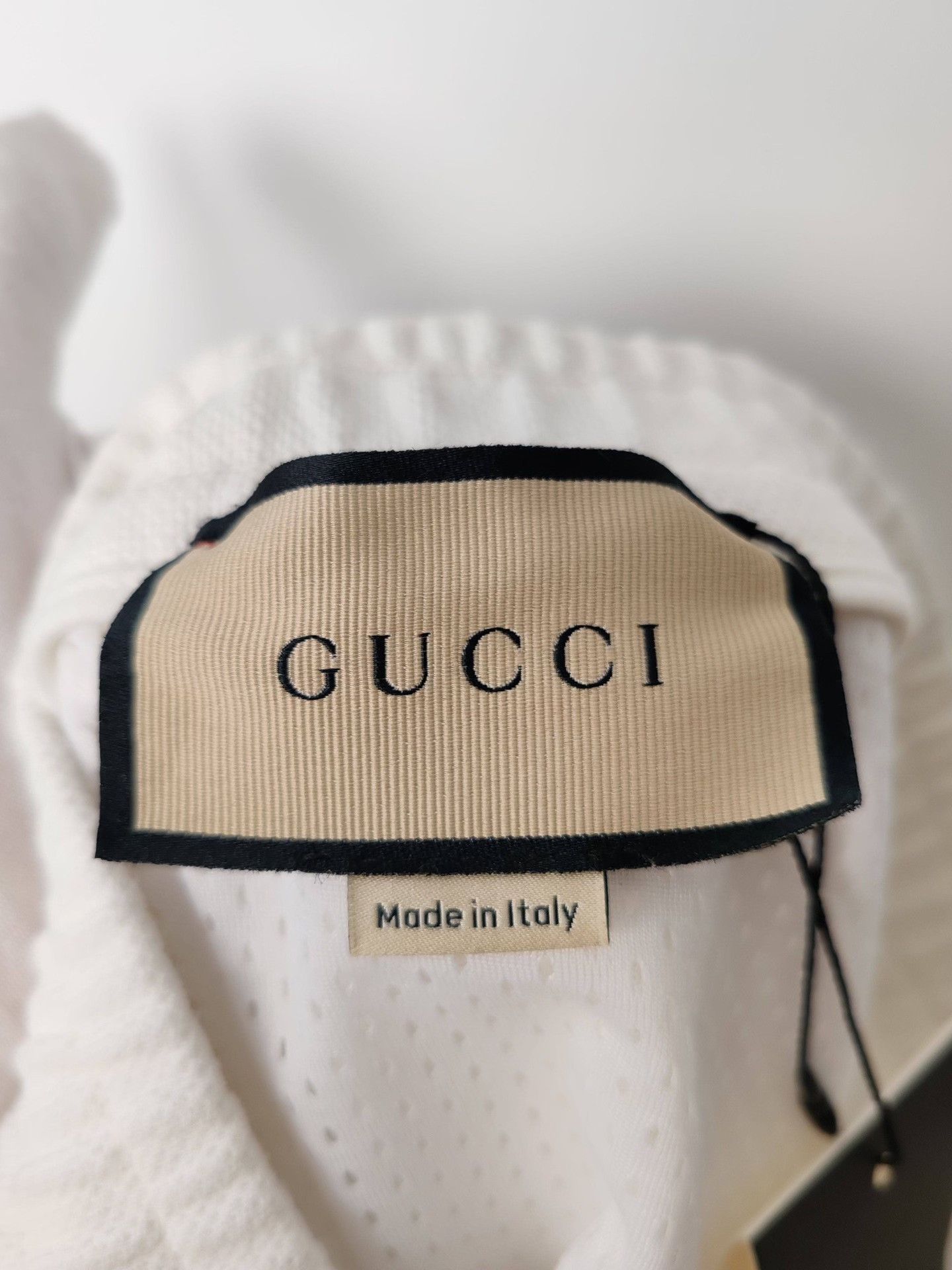Gucci Gucci Cherry Embroidery Shorts Size XS Size 26" / US 2 / IT 38 - 4 Thumbnail