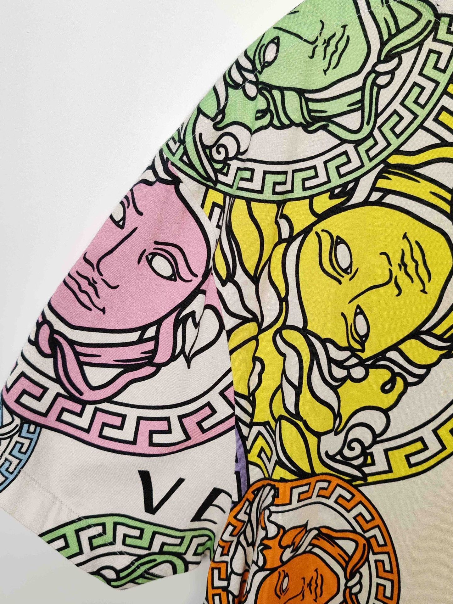 Versace Versace Medusa Print T-Shirt Size M Size US M / EU 48-50 / 2 - 5 Thumbnail