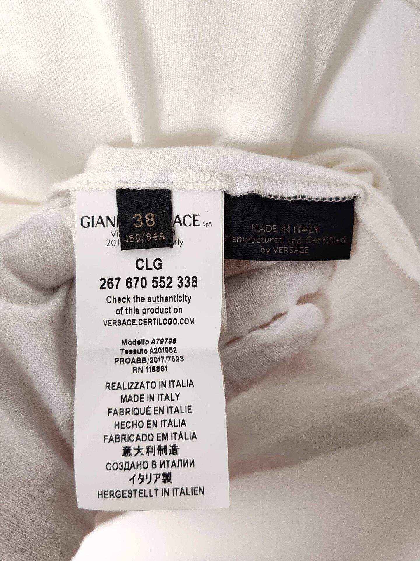 Versace Versace Logo Tribute T-Shirt Size 38 Size XS / US 0-2 / IT 36-38 - 5 Thumbnail