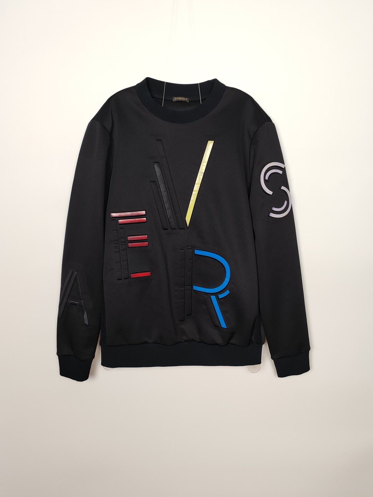 Versace Versace Embossed Logo Sweatshirt Size S Size US S / EU 44-46 / 1 - 2 Thumbnail
