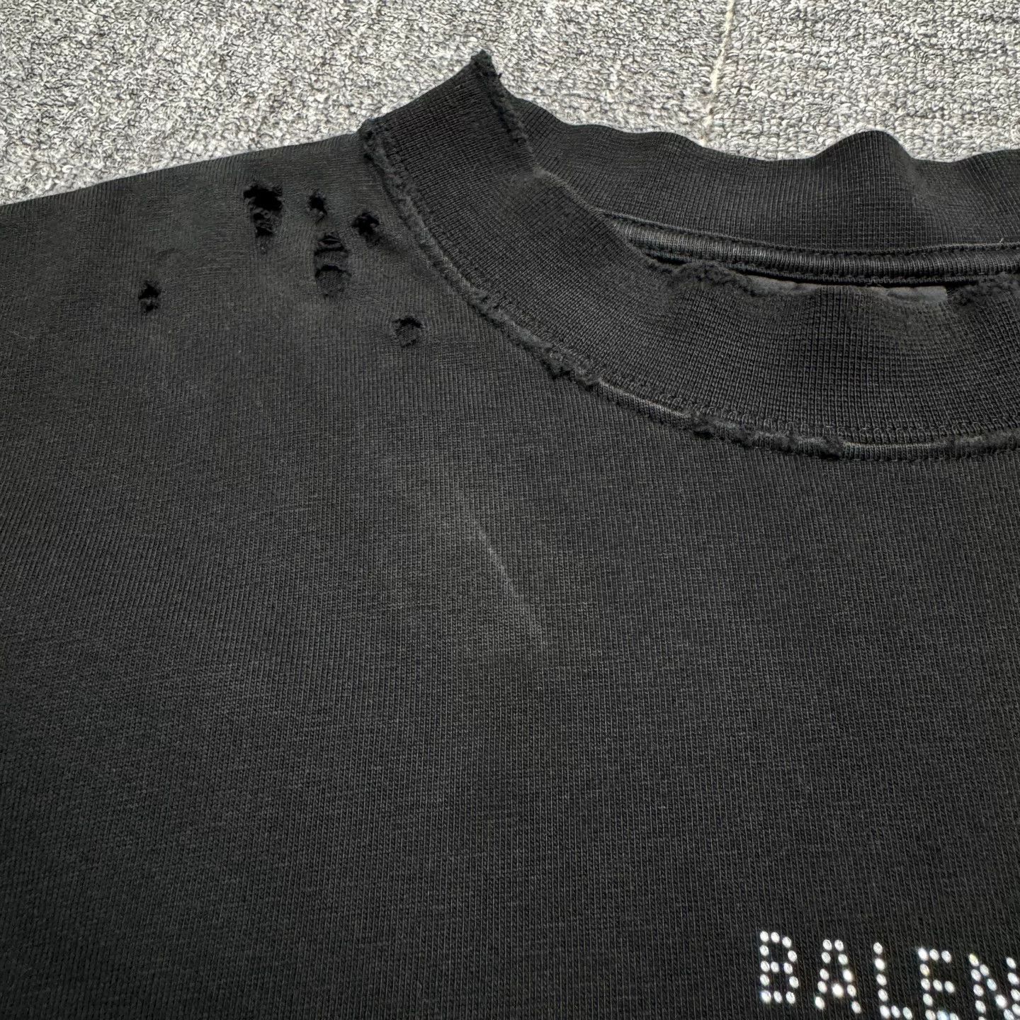 Balenciaga Balenciaga Rhinestone Logo T-Shirt Size XXS Size US XXS / EU 40 - 3 Thumbnail