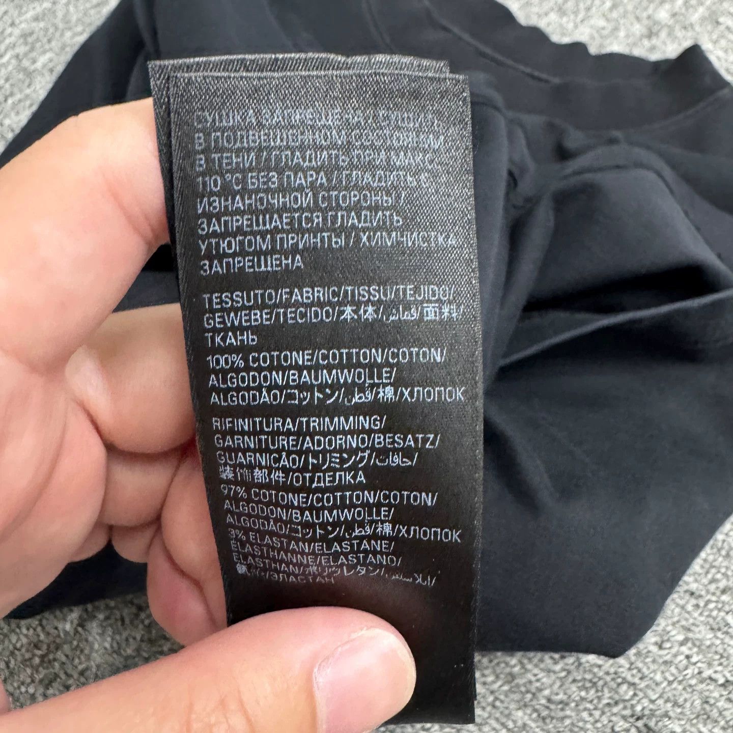 Balenciaga Balenciaga Reversed Logo T-Shirt Size XS Size US XS / EU 42 / 0 - 5 Thumbnail