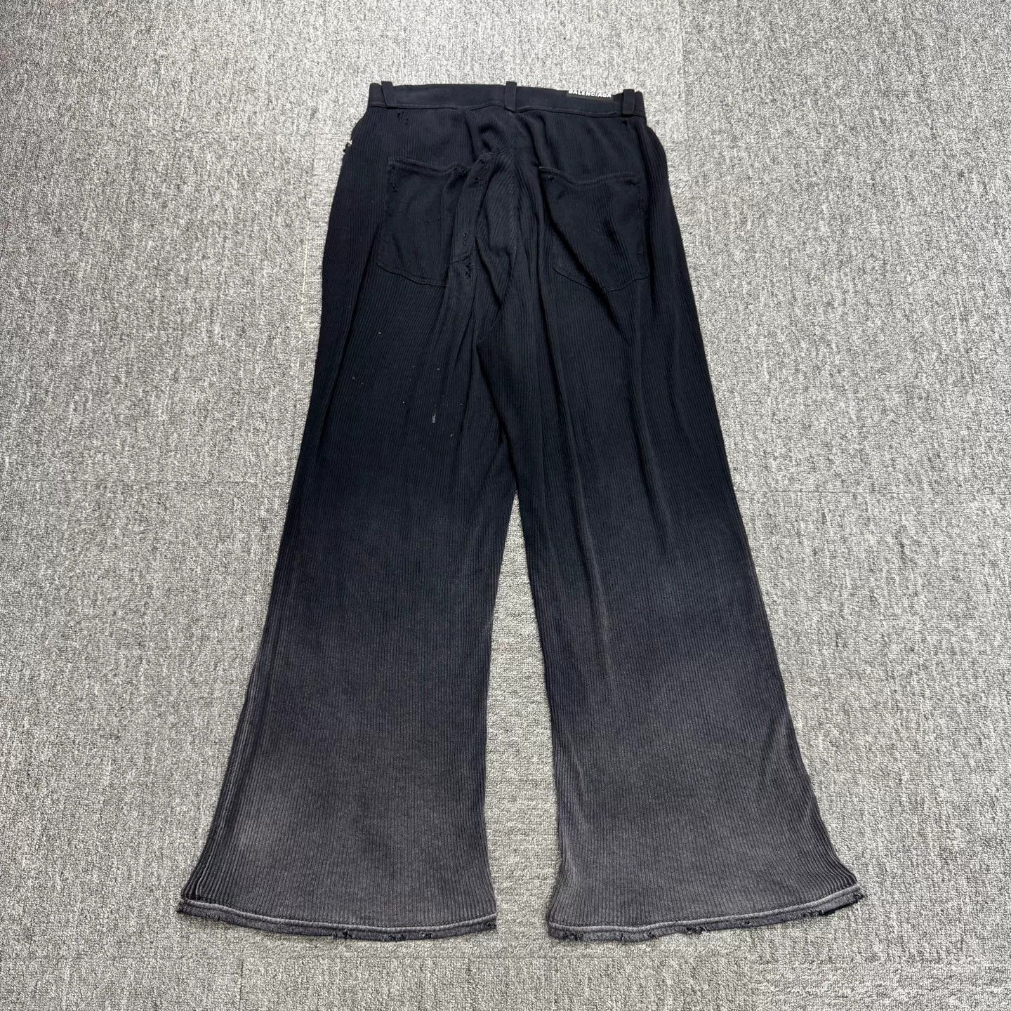Balenciaga Balenciaga Pleated Gradient Pants Size XS Size US 28 / EU 44 - 6 Thumbnail