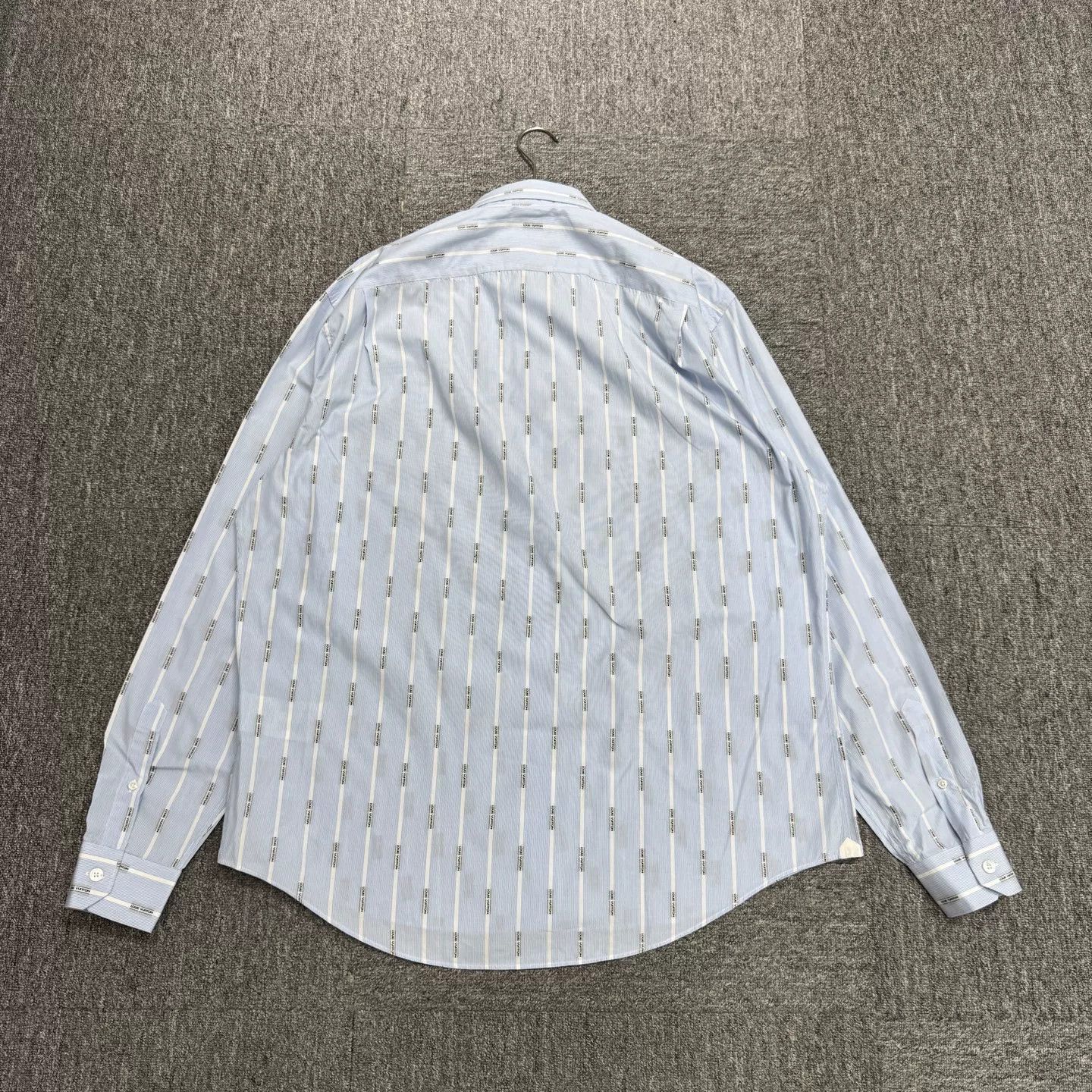 Louis Vuitton Louis Vuitton Monogram Stripe Button Up Shirt Size XL Size US XL / EU 56 / 4 - 6 Thumbnail