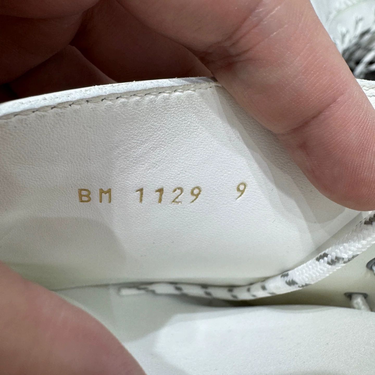 Louis Vuitton Louis Vuitton Monogram Embossed Boots Size 10 Size US 10 / EU 43 - 6 Thumbnail