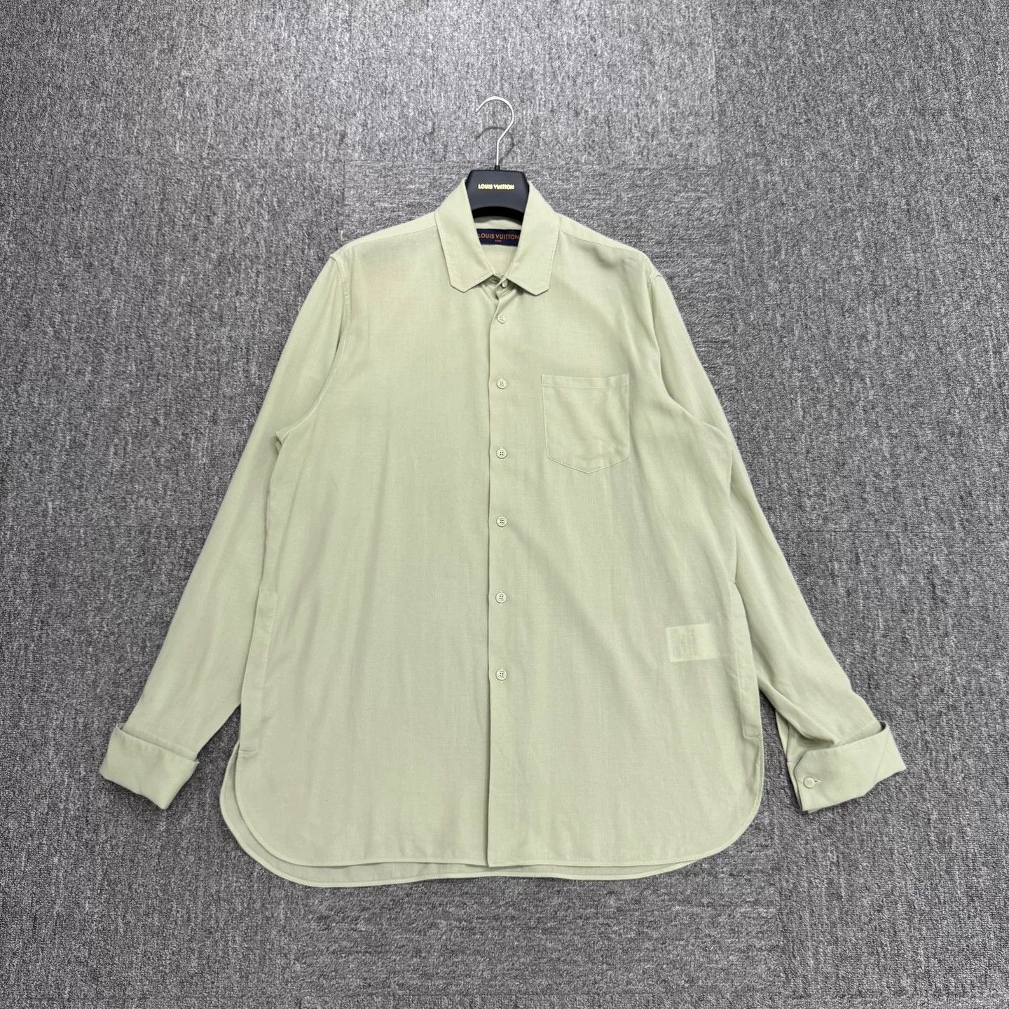 Louis Vuitton Louis Vuitton Green Shirt Size M Size US M / EU 48-50 / 2 - 2 Thumbnail