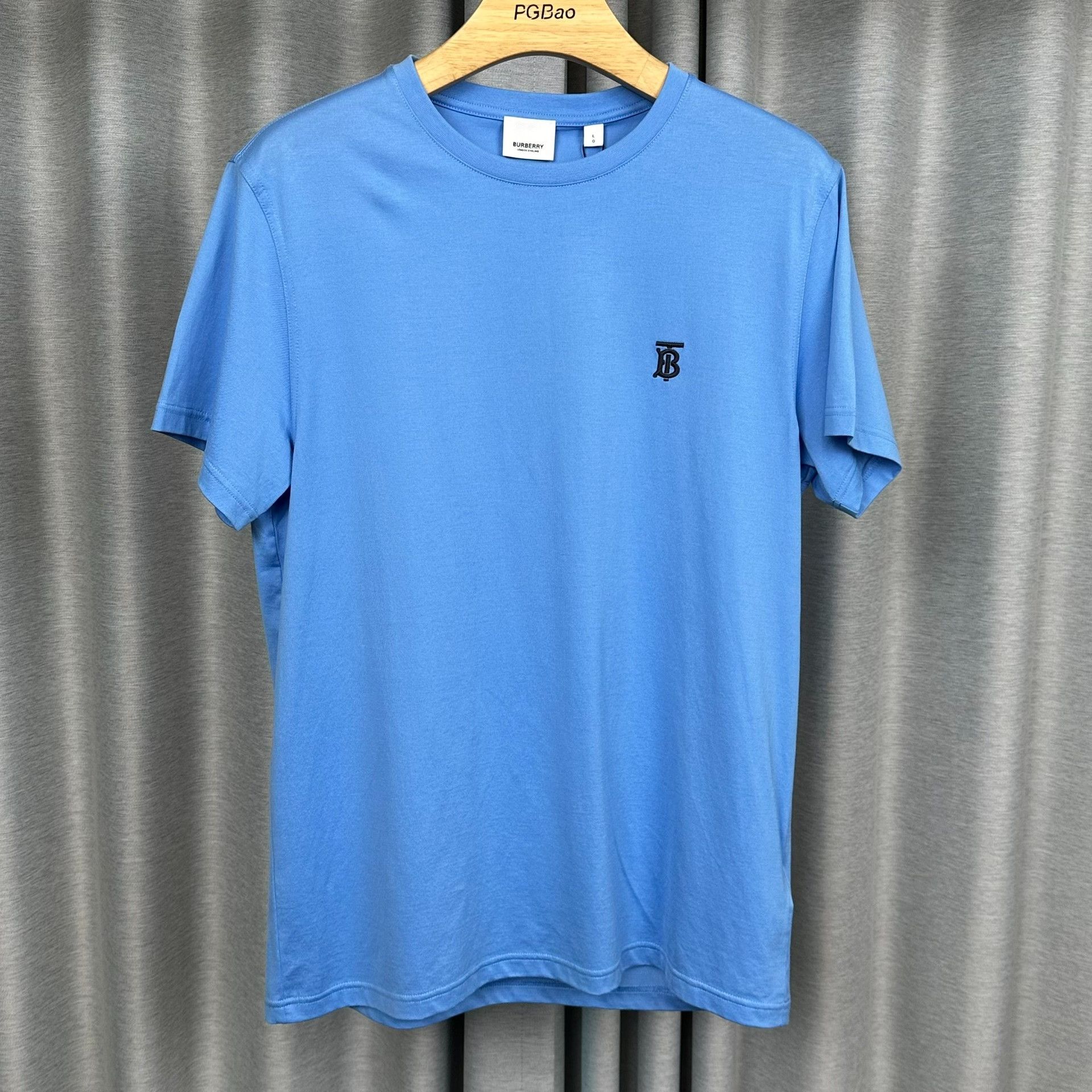 Burberry Burberry TB Logo T-Shirt Size L Size US L / EU 52-54 / 3 - 2 Thumbnail