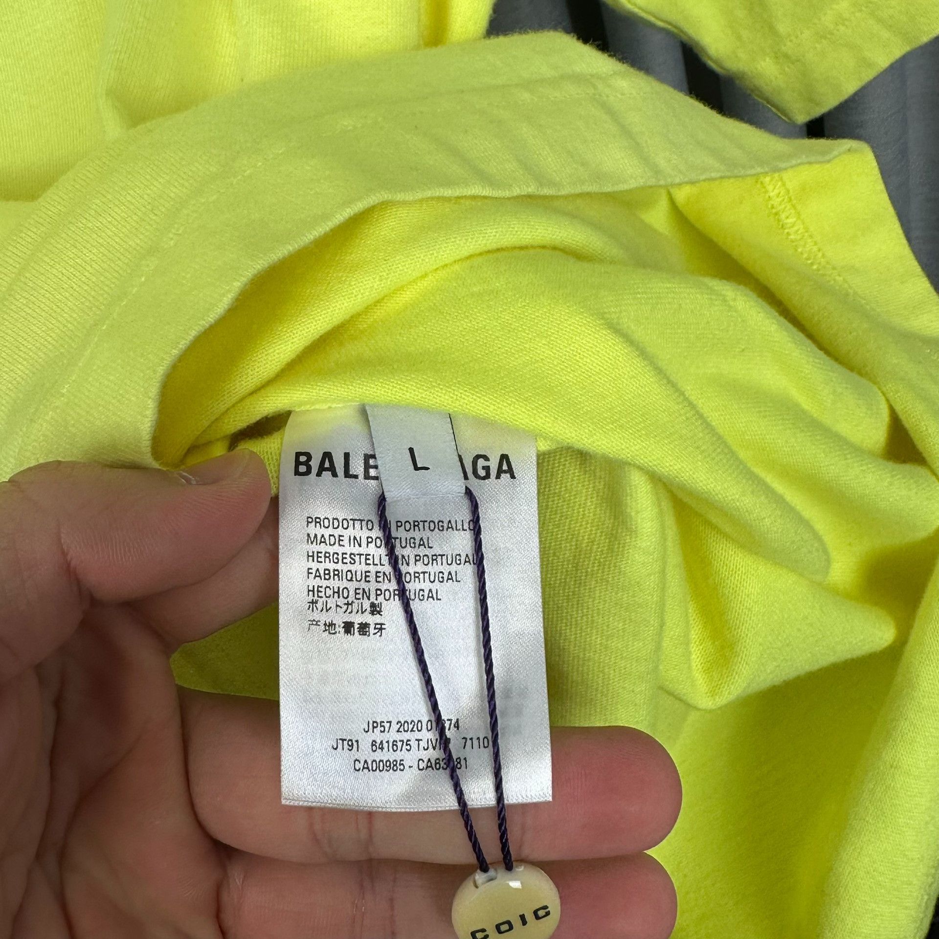Balenciaga Balenciaga Wave Logo T-Shirt Size L Size US L / EU 52-54 / 3 - 7 Thumbnail