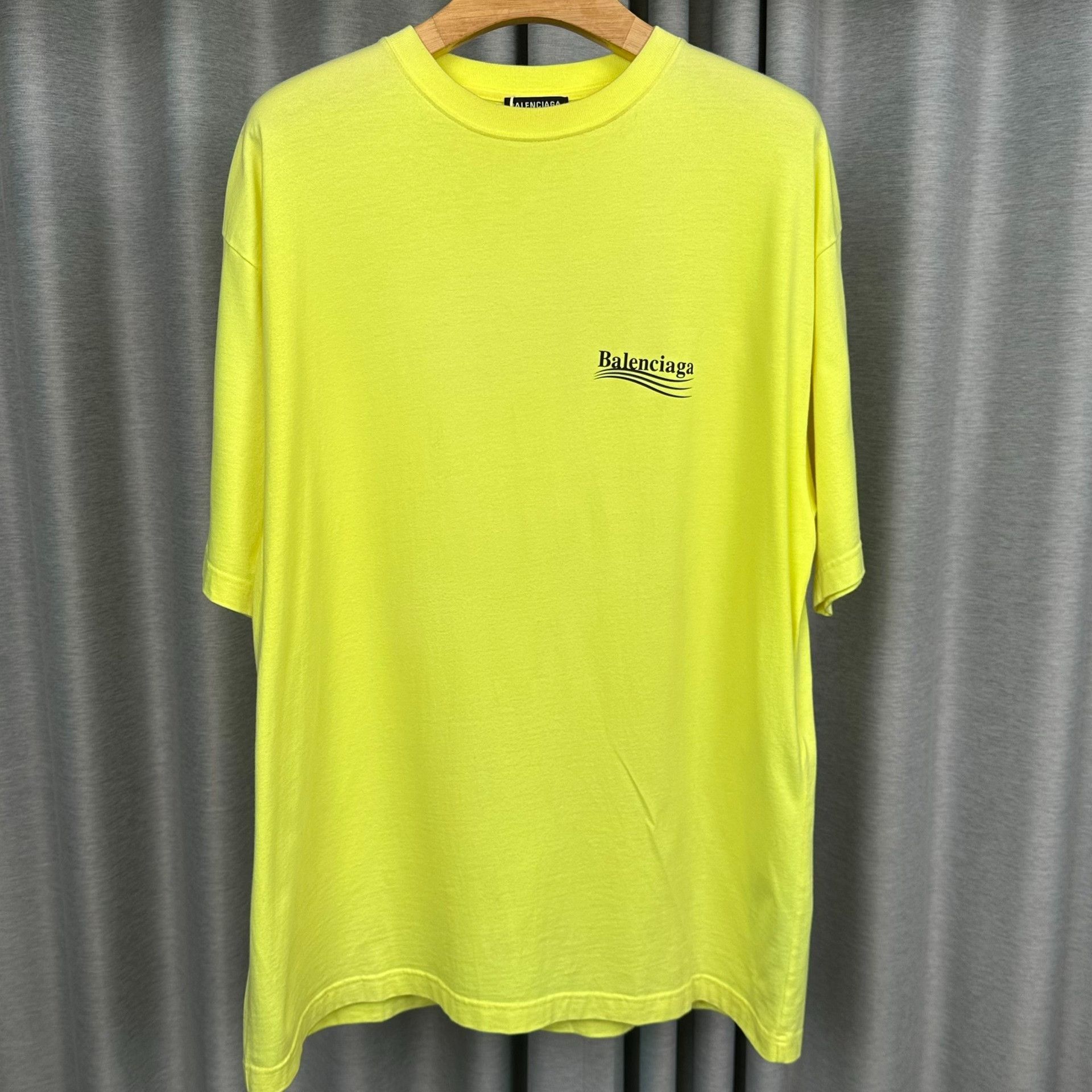 Balenciaga Balenciaga Wave Logo T-Shirt Size L Size US L / EU 52-54 / 3 - 2 Thumbnail