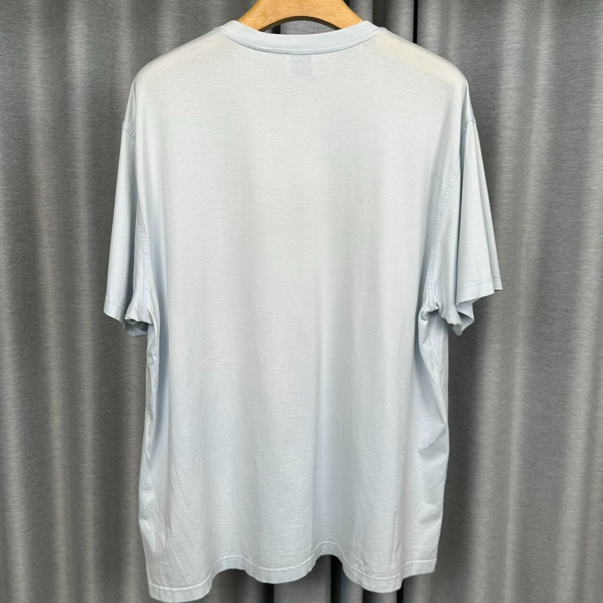 Burberry Burberry Red Logo Graphic T-Shirt Size XL Size US XL / EU 56 / 4 - 3 Thumbnail