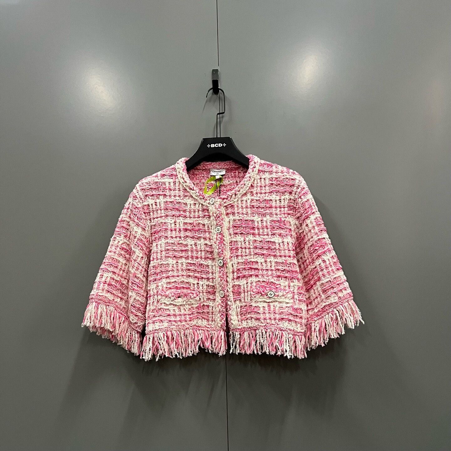 Chanel Chanel Pink Tweed Fringe Jacket Size 38 Size S / US 4 / IT 40 - 2 Thumbnail