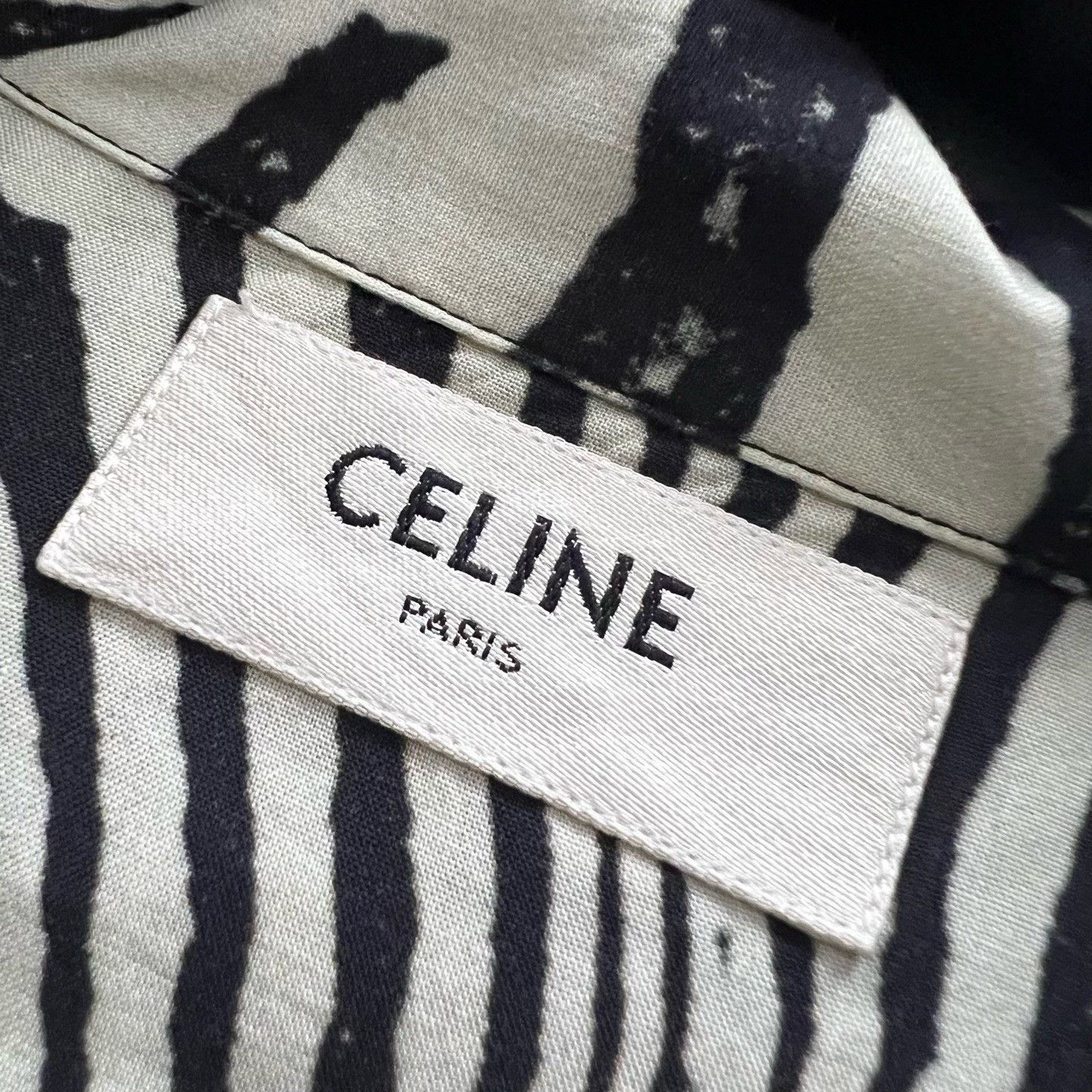 Celine Celine Zebra Print Short Sleeve Shirt Size S Size US S / EU 44-46 / 1 - 5 Thumbnail