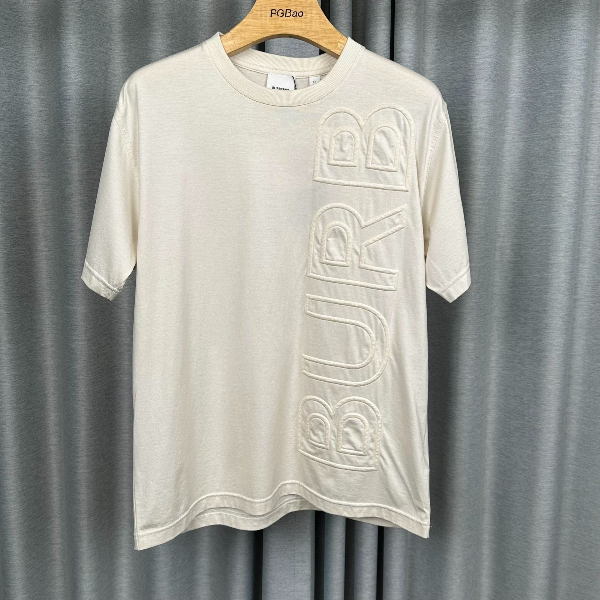 Burberry Burberry Embossed Logo T-Shirt Size XS Size US XS / EU 42 / 0 - 2 Thumbnail