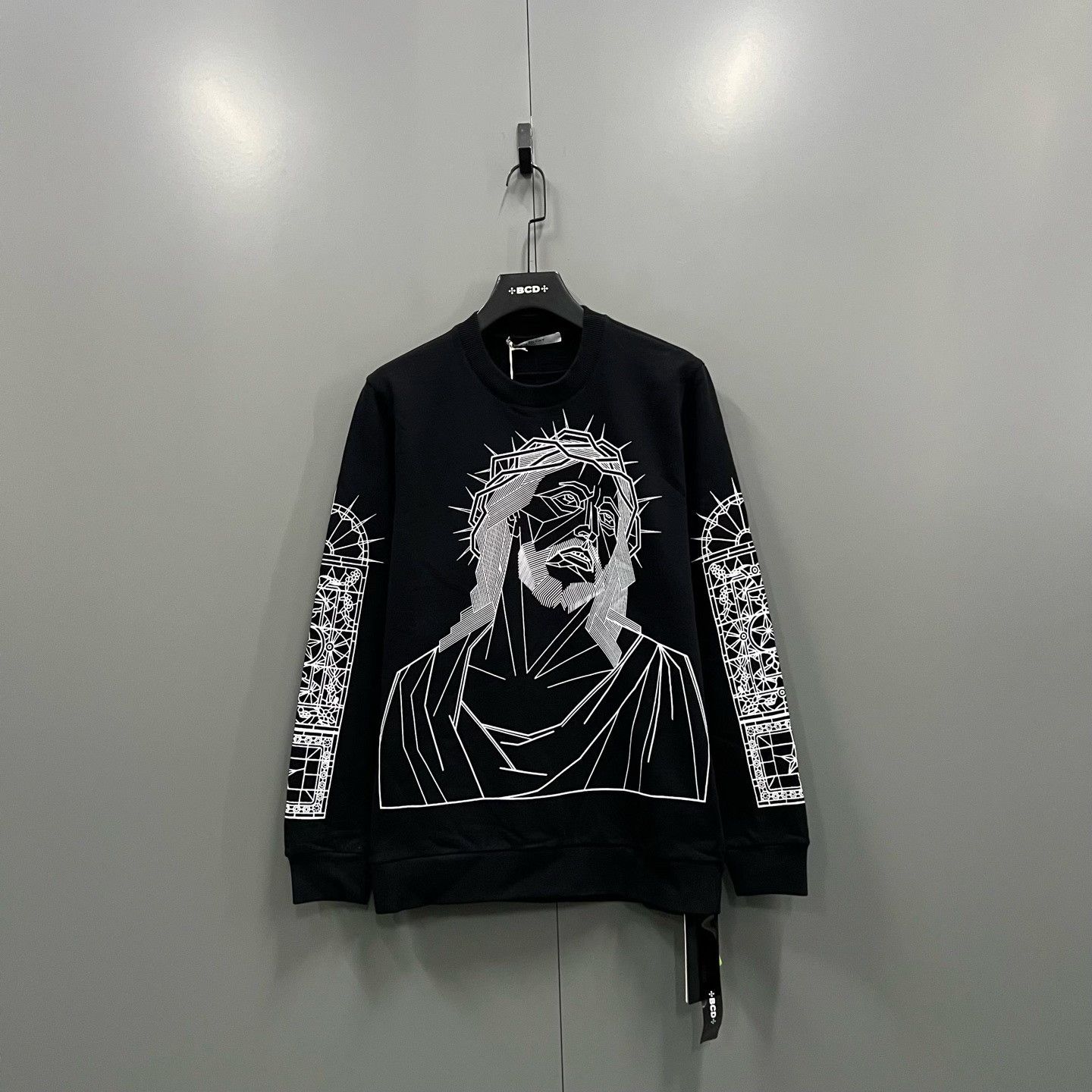 Givenchy Givenchy Geometric Graphic Print Sweatshirt Size S Size US S / EU 44-46 / 1 - 2 Thumbnail