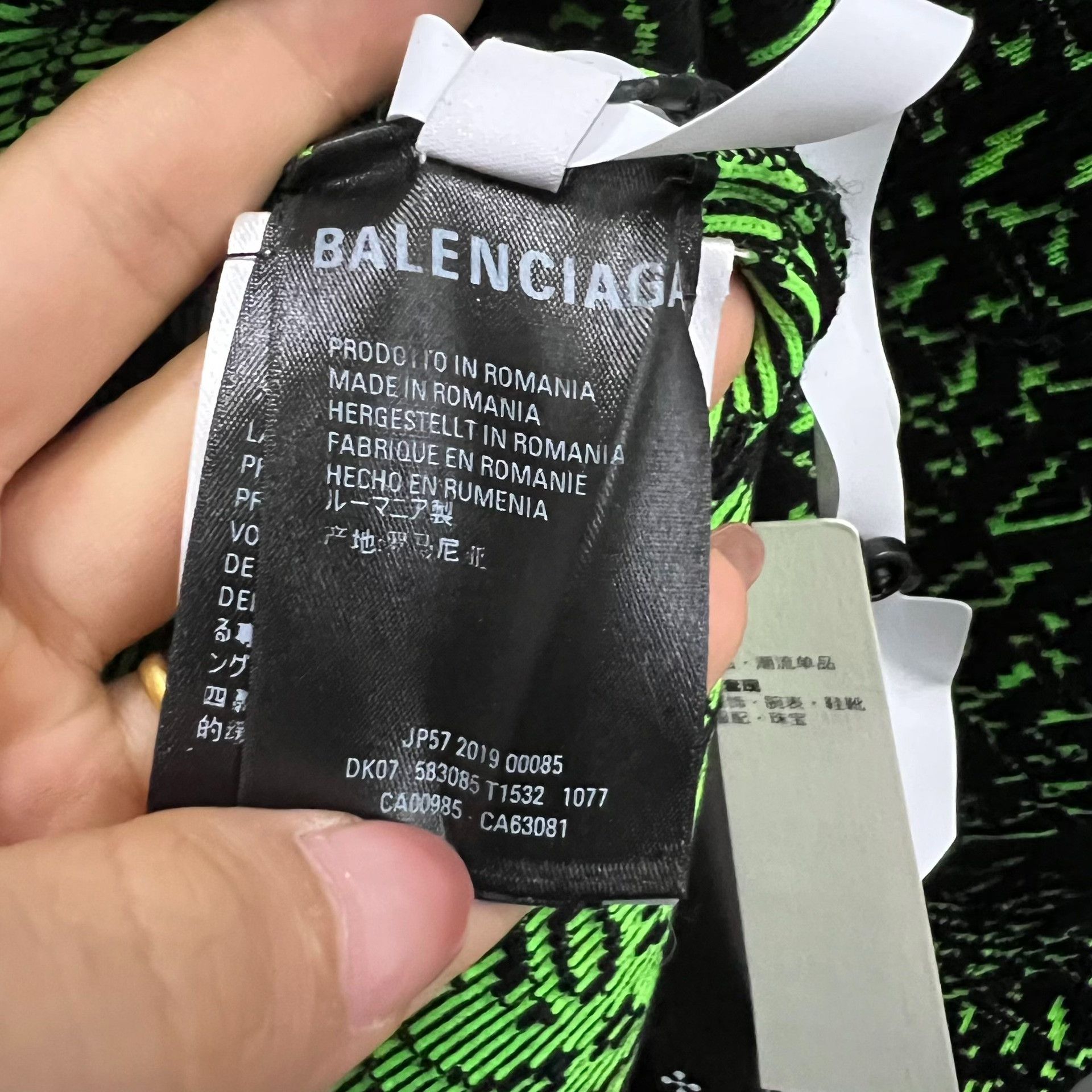 Balenciaga Balenciaga All-Over Logo Knit Sweater Size S Size US S / EU 44-46 / 1 - 6 Thumbnail