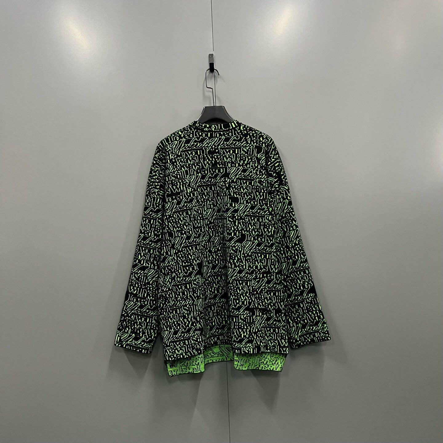 Balenciaga Balenciaga All-Over Logo Knit Sweater Size S Size US S / EU 44-46 / 1 - 3 Thumbnail
