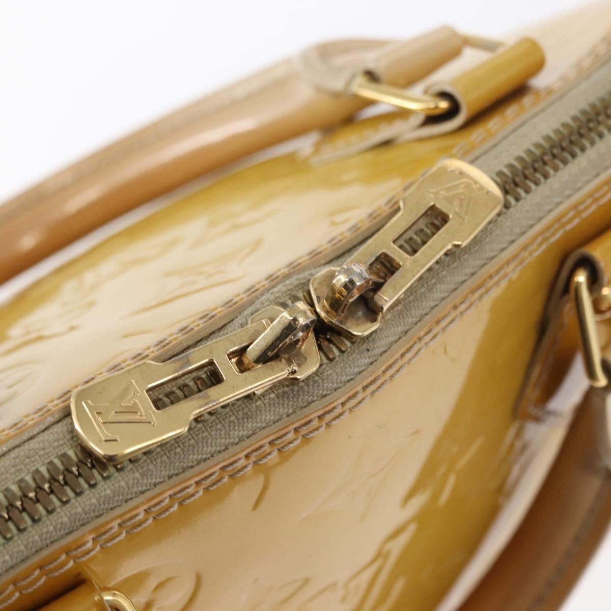 Louis Vuitton Louis Vuitton Alma Handbag Patent Leather Size ONE SIZE - 13 Thumbnail