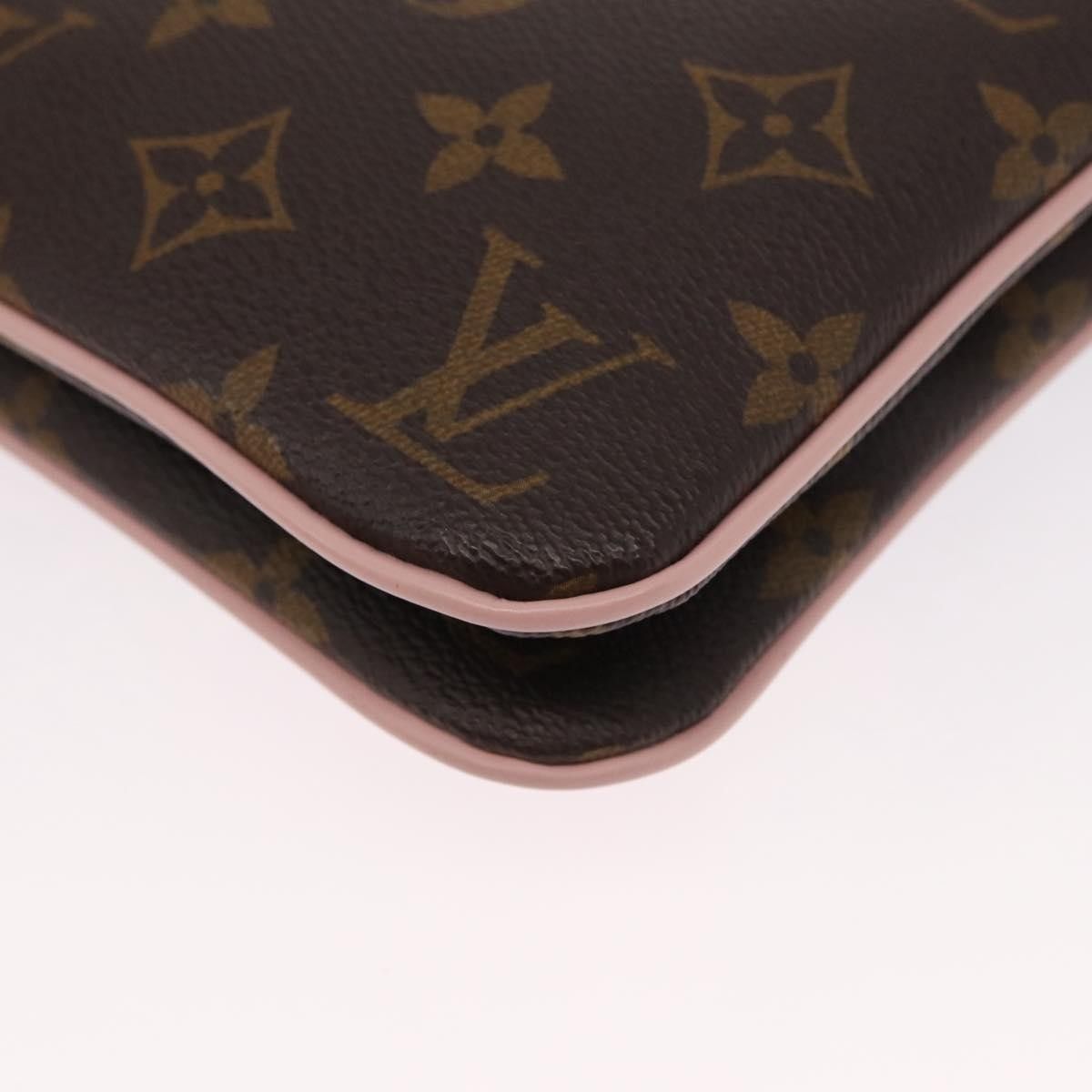 Louis Vuitton Louis Vuitton Double Zip Pochette Limited Edition Vivienne Xmas Monogram Canvas Size ONE SIZE - 12 Thumbnail