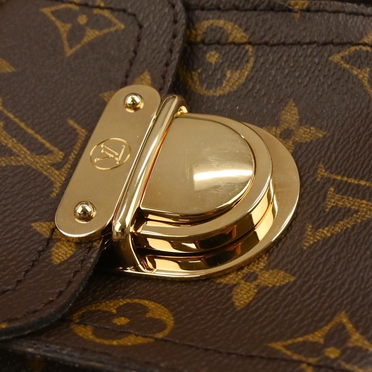 Louis Vuitton Louis Vuitton Manhattan Handbag Monogram Canvas Size ONE SIZE - 9 Thumbnail