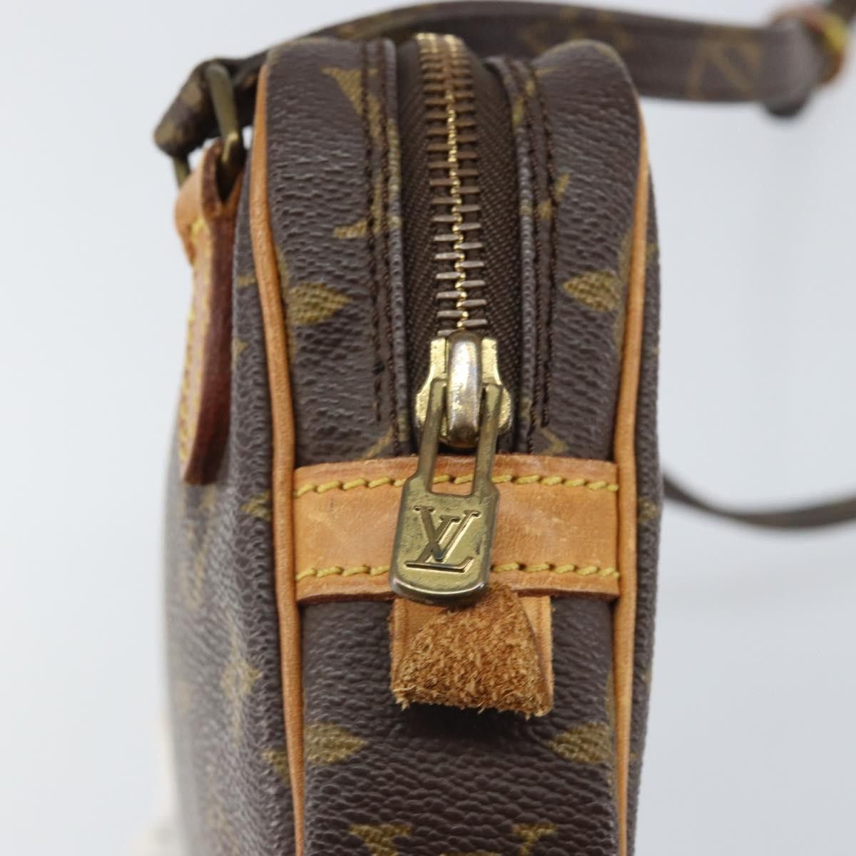 Louis Vuitton Louis Vuitton Pochette Marly Bandouliere Monogram Canvas Size ONE SIZE - 13 Thumbnail