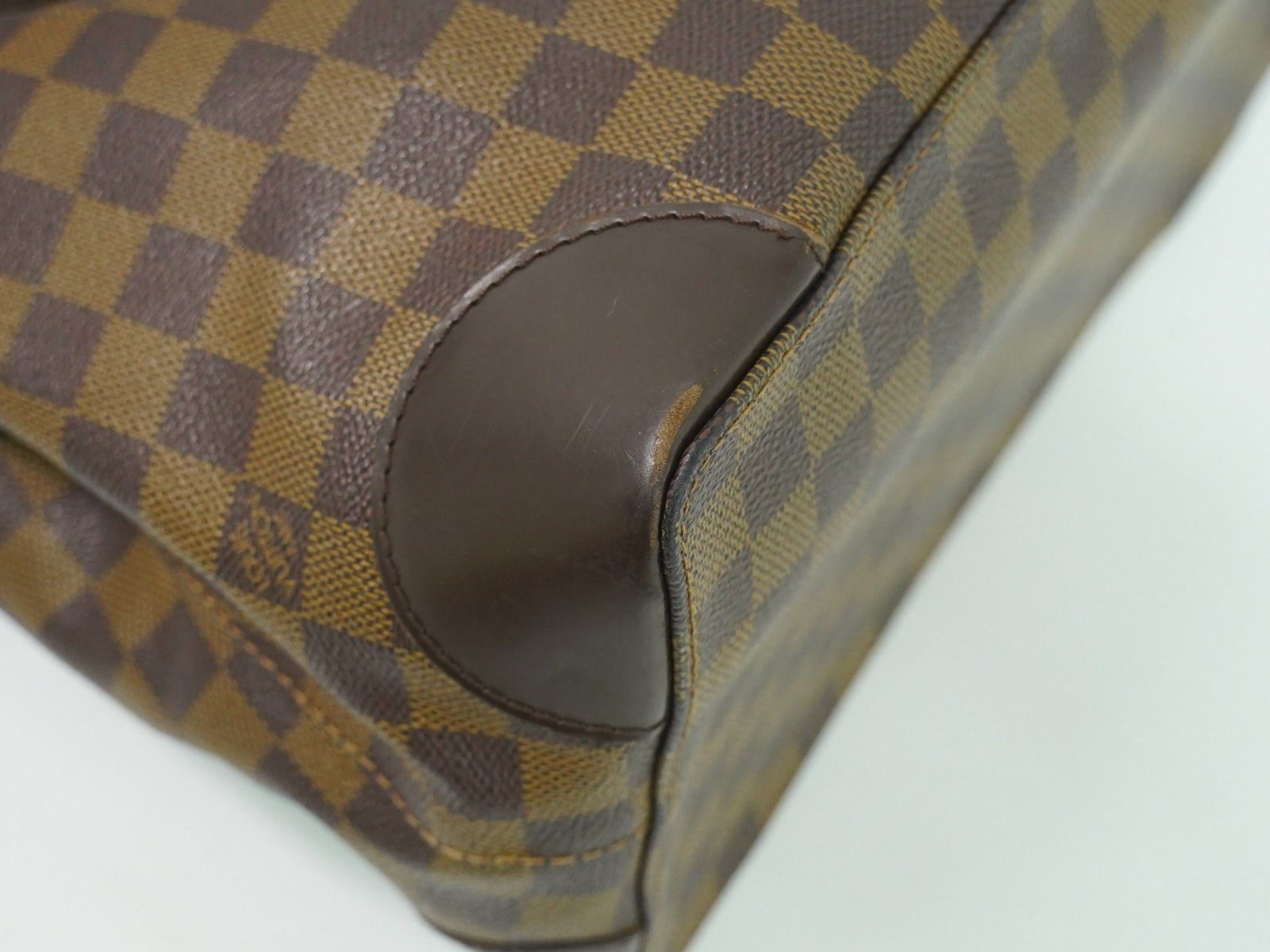 Louis Vuitton Louis Vuitton Hampstead Handbag Damier Size ONE SIZE - 8 Thumbnail