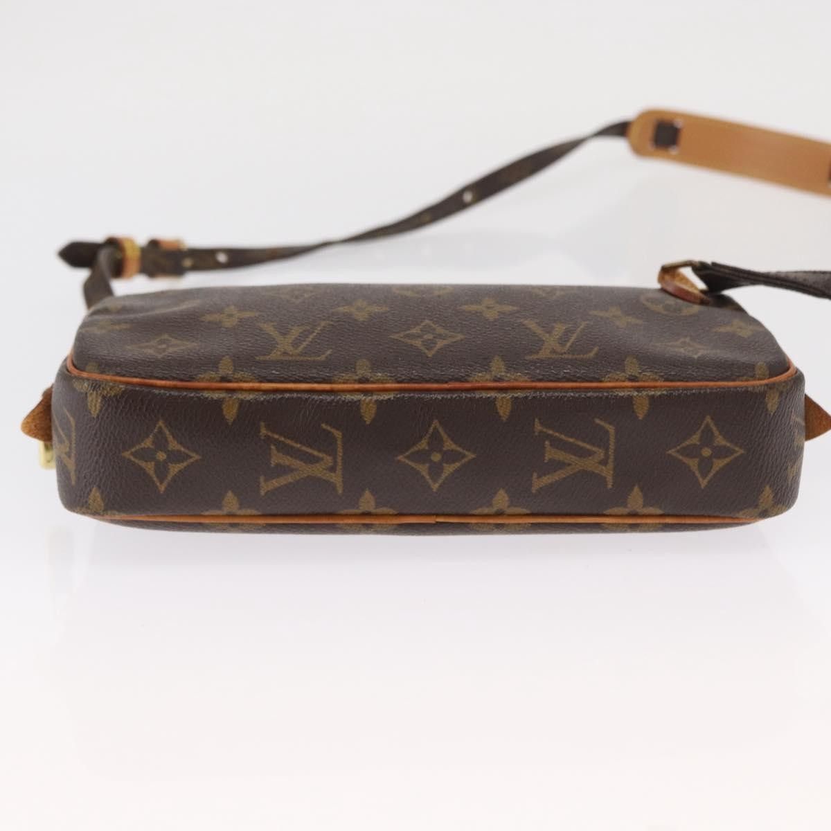 Louis Vuitton Louis Vuitton Pochette Marly Bandouliere Monogram Canvas Size ONE SIZE - 15 Thumbnail
