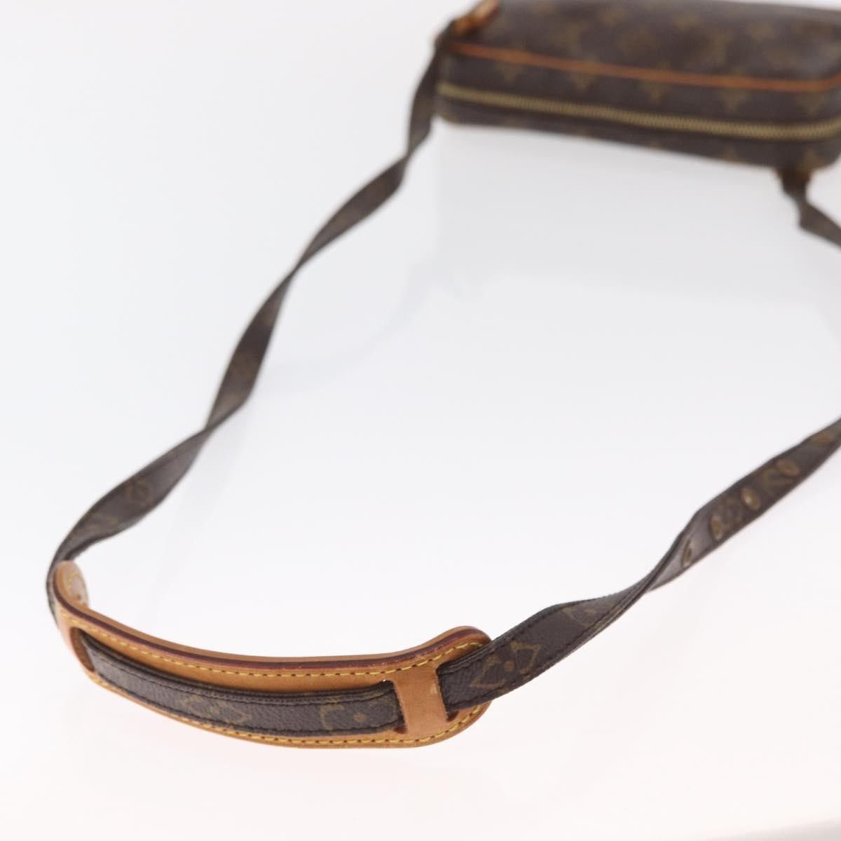 Louis Vuitton Louis Vuitton Pochette Marly Bandouliere Monogram Canvas Size ONE SIZE - 8 Thumbnail